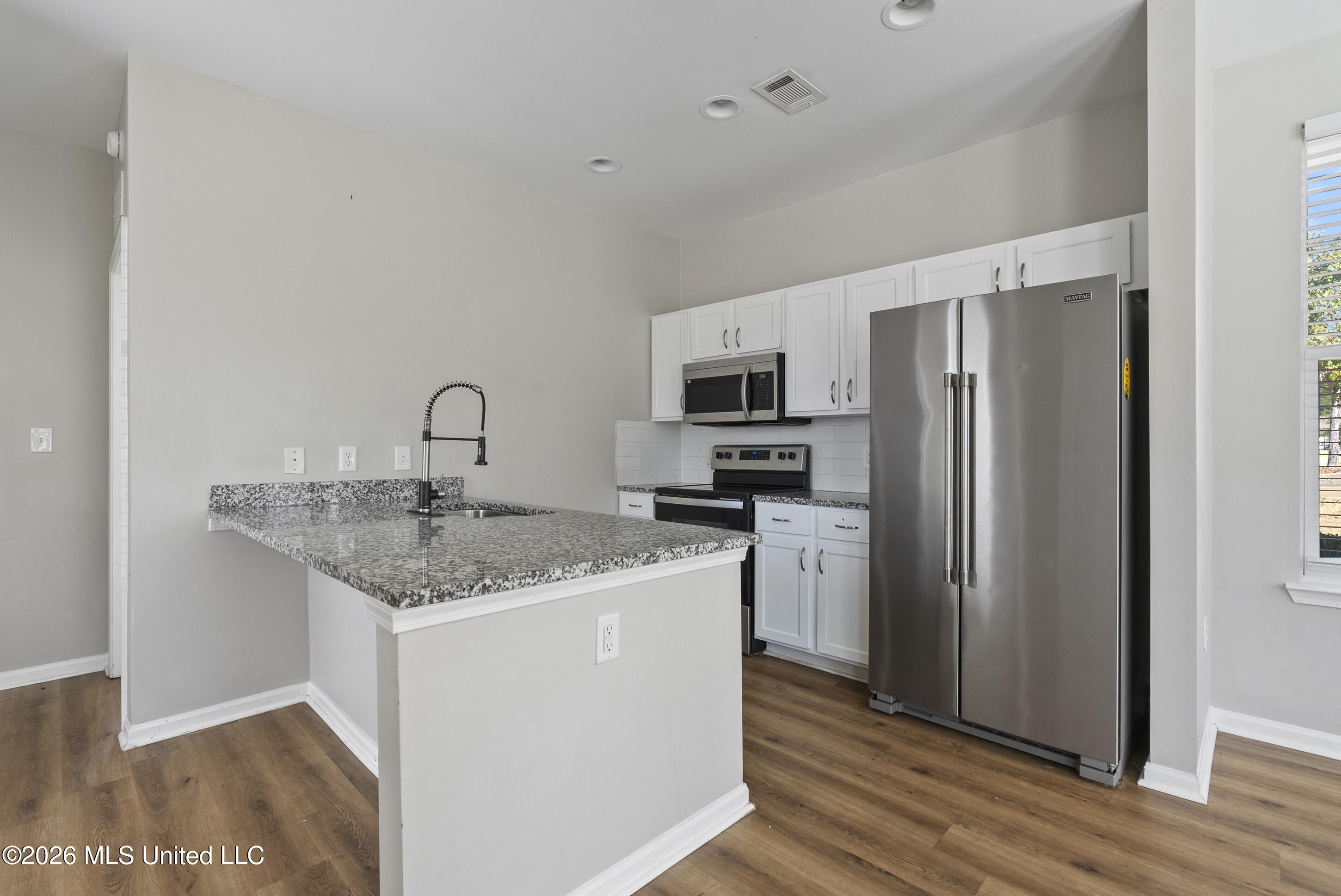 445 Olive Branch Way Property Photo 7