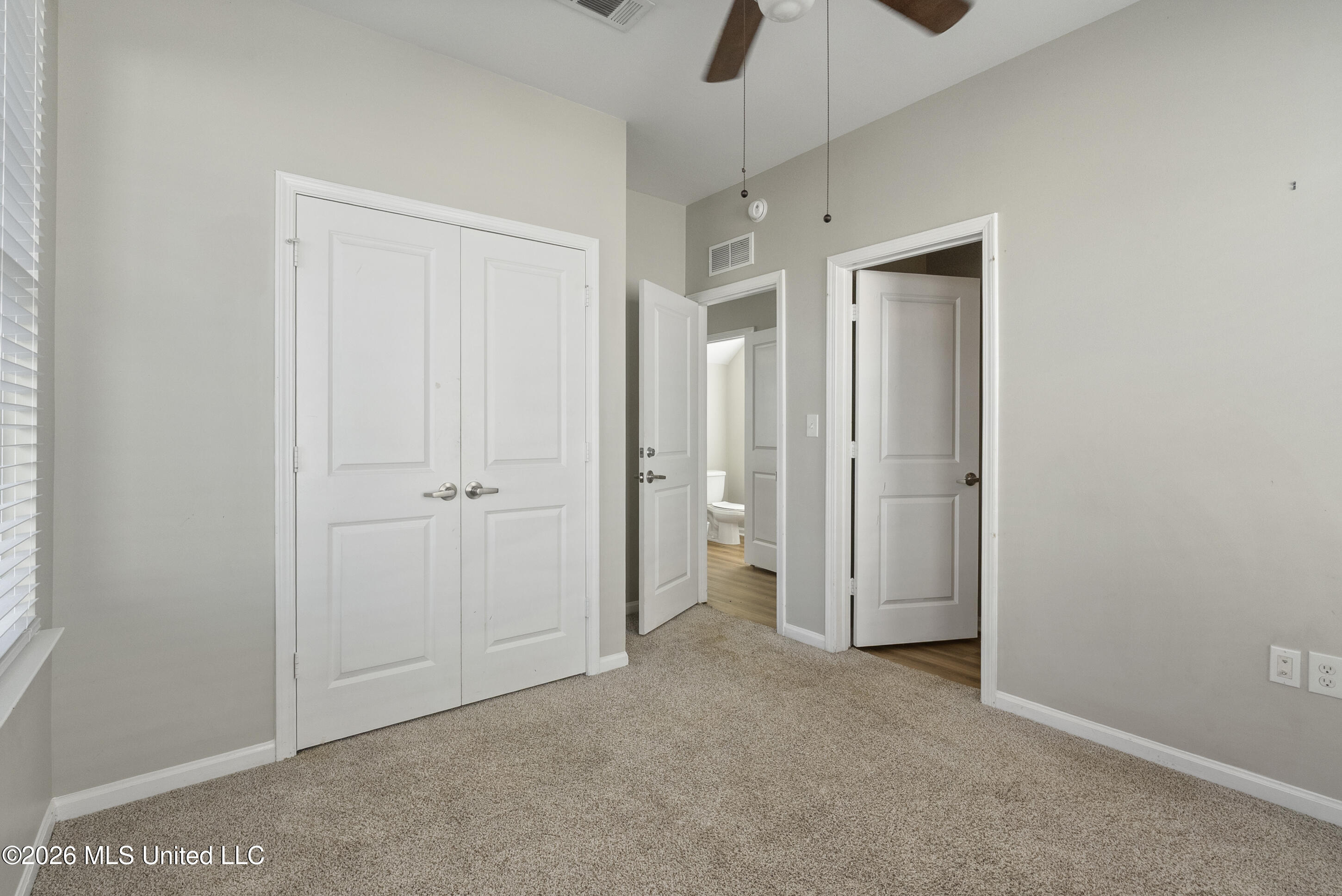 445 Olive Branch Way Property Photo 12