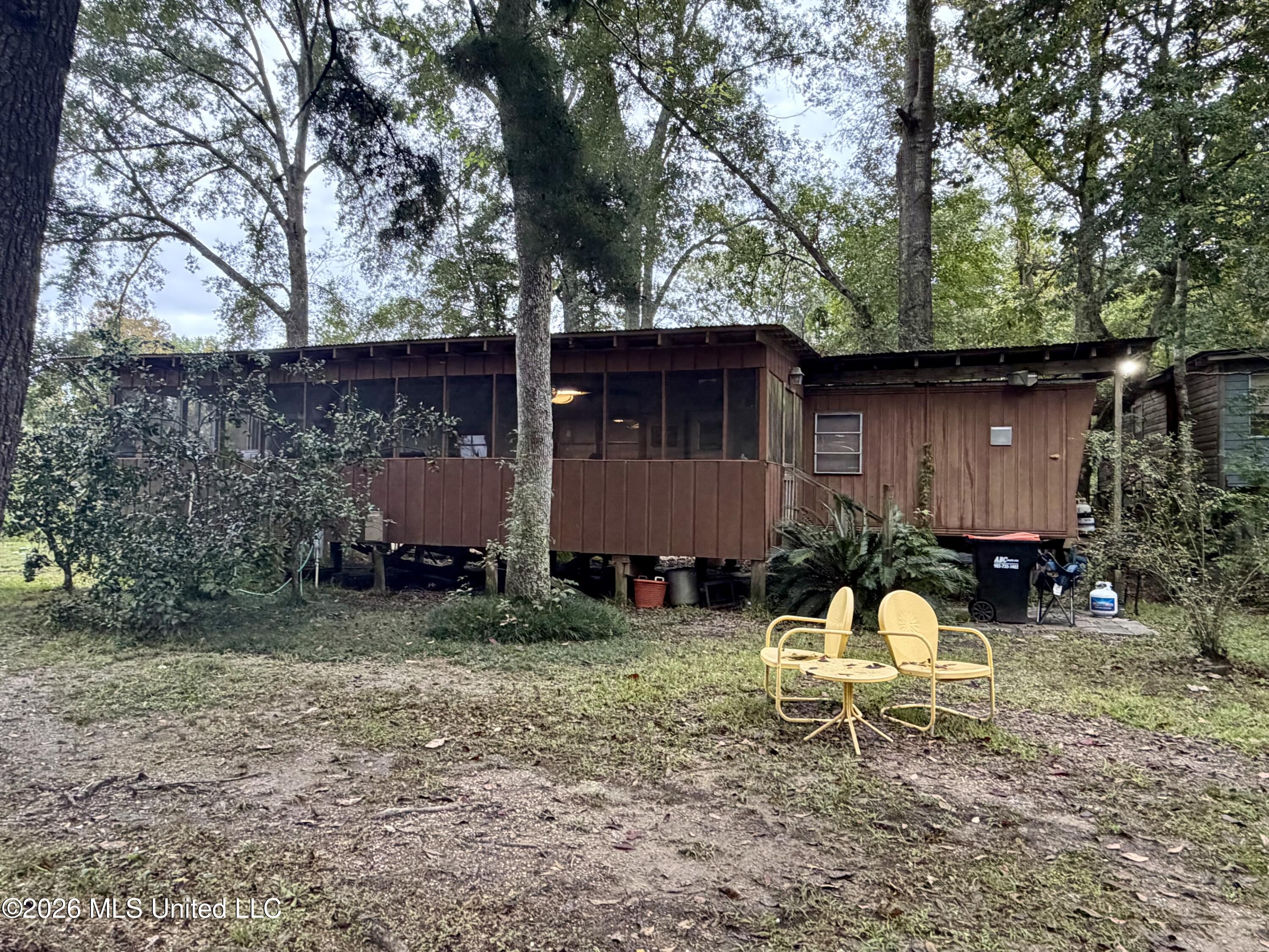 100 Parkside Drive Property Photo 1
