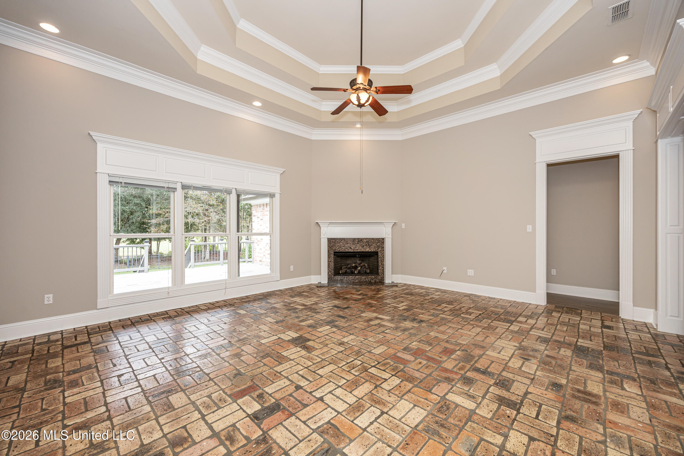 7035 Greenview Cove Property Photo 12