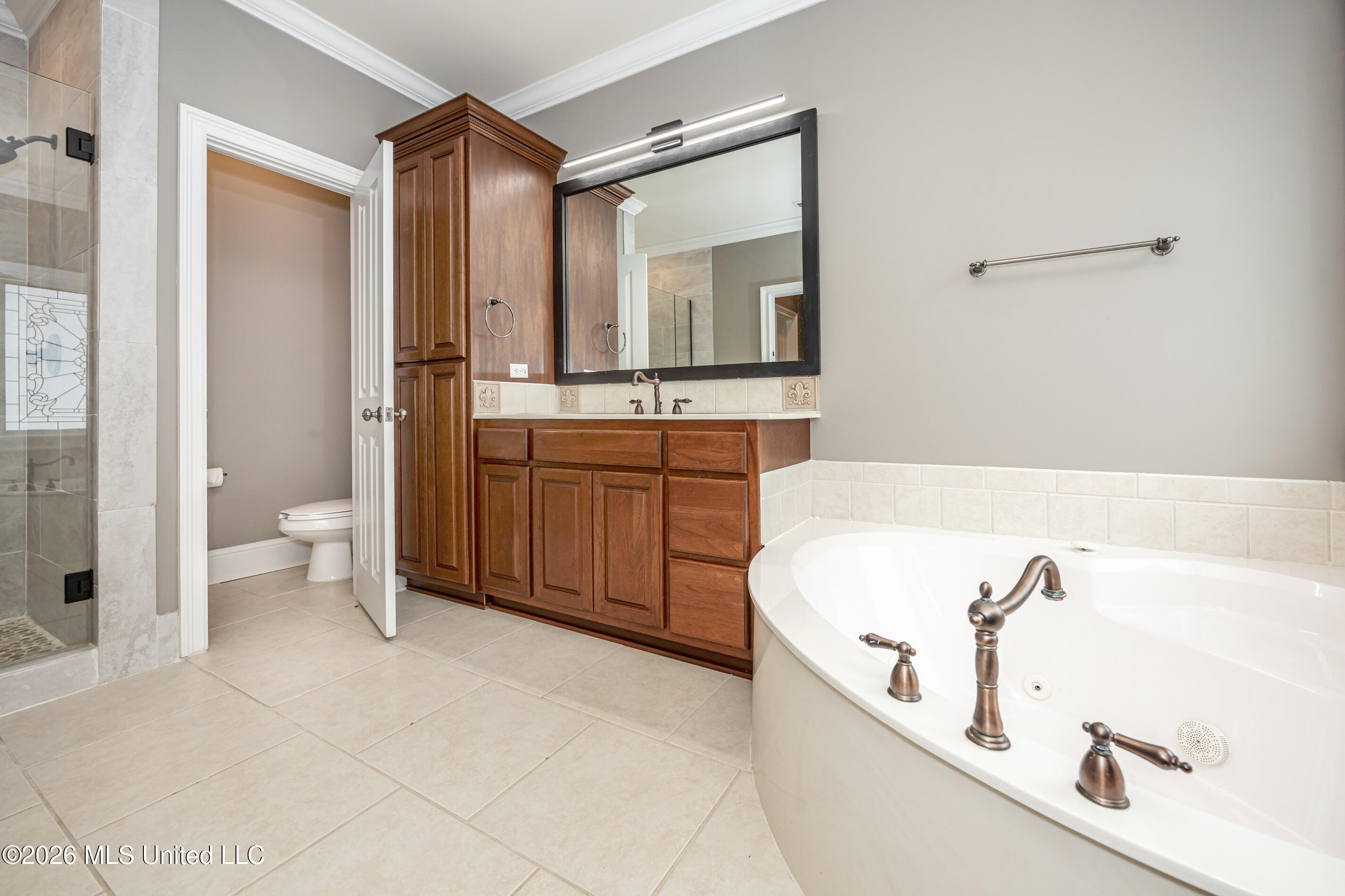 7035 Greenview Cove Property Photo 36