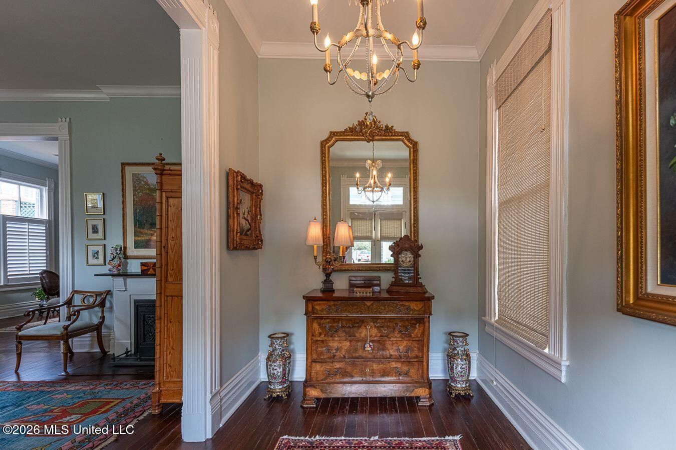 507 Orleans Street Property Photo 10
