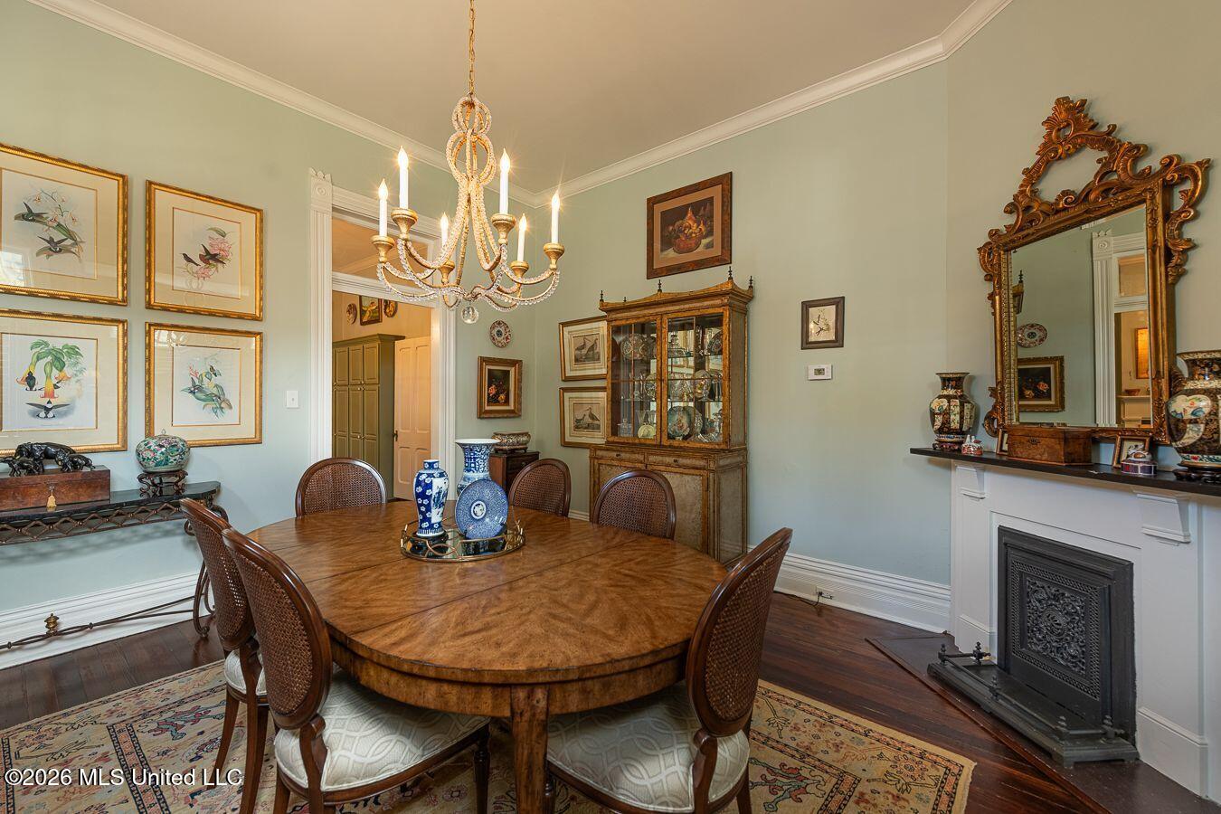 507 Orleans Street Property Photo 17