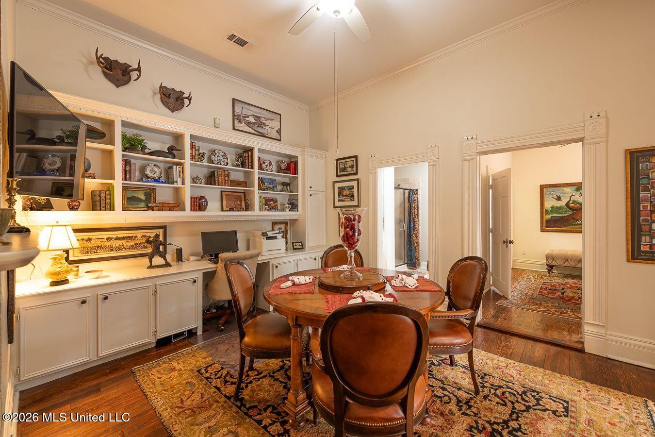 507 Orleans Street Property Photo 26