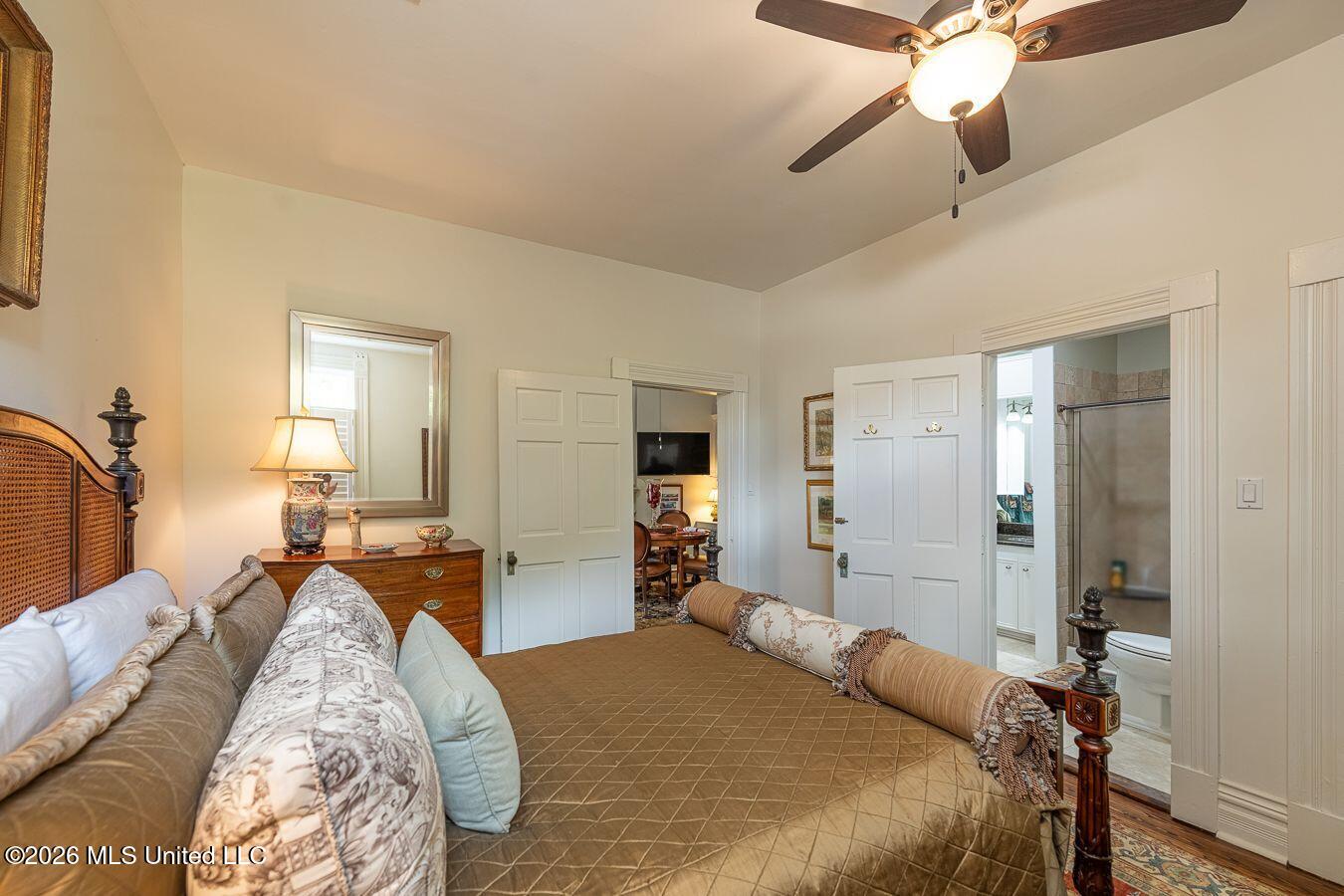 507 Orleans Street Property Photo 44