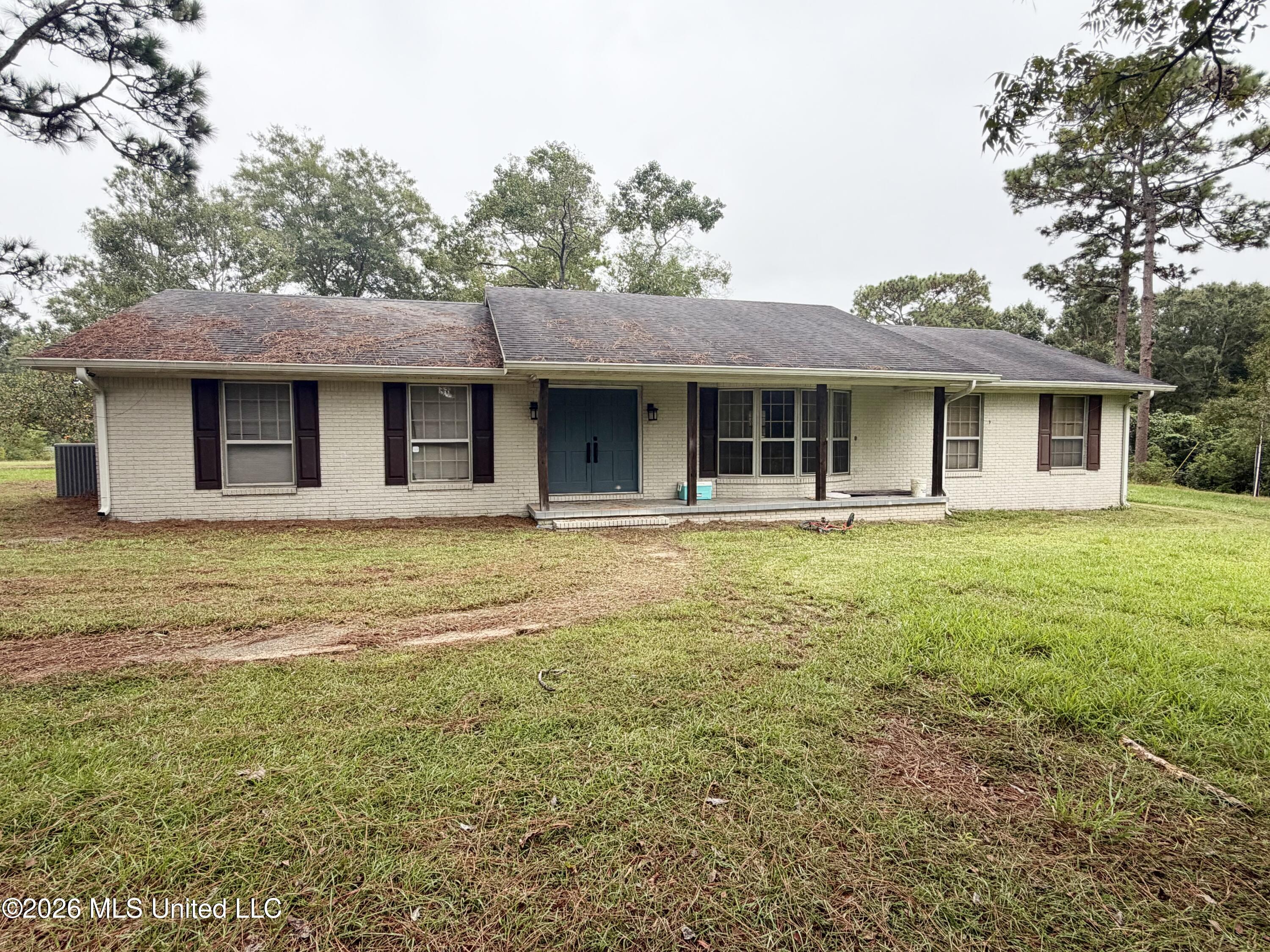 425 Spruce Street Property Photo 1
