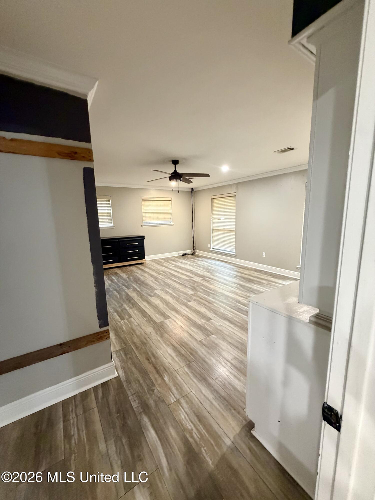 425 Spruce Street Property Photo 6