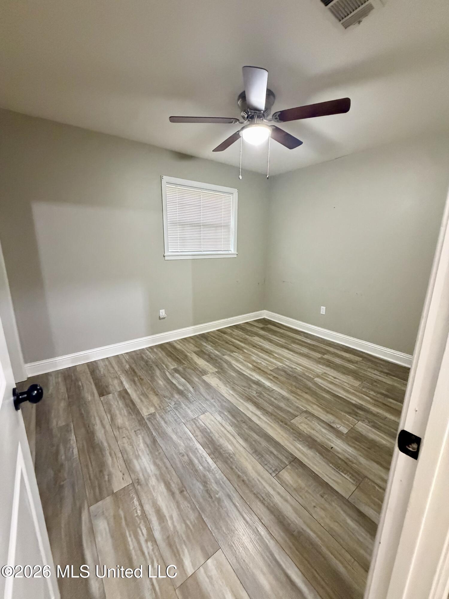 425 Spruce Street Property Photo 13