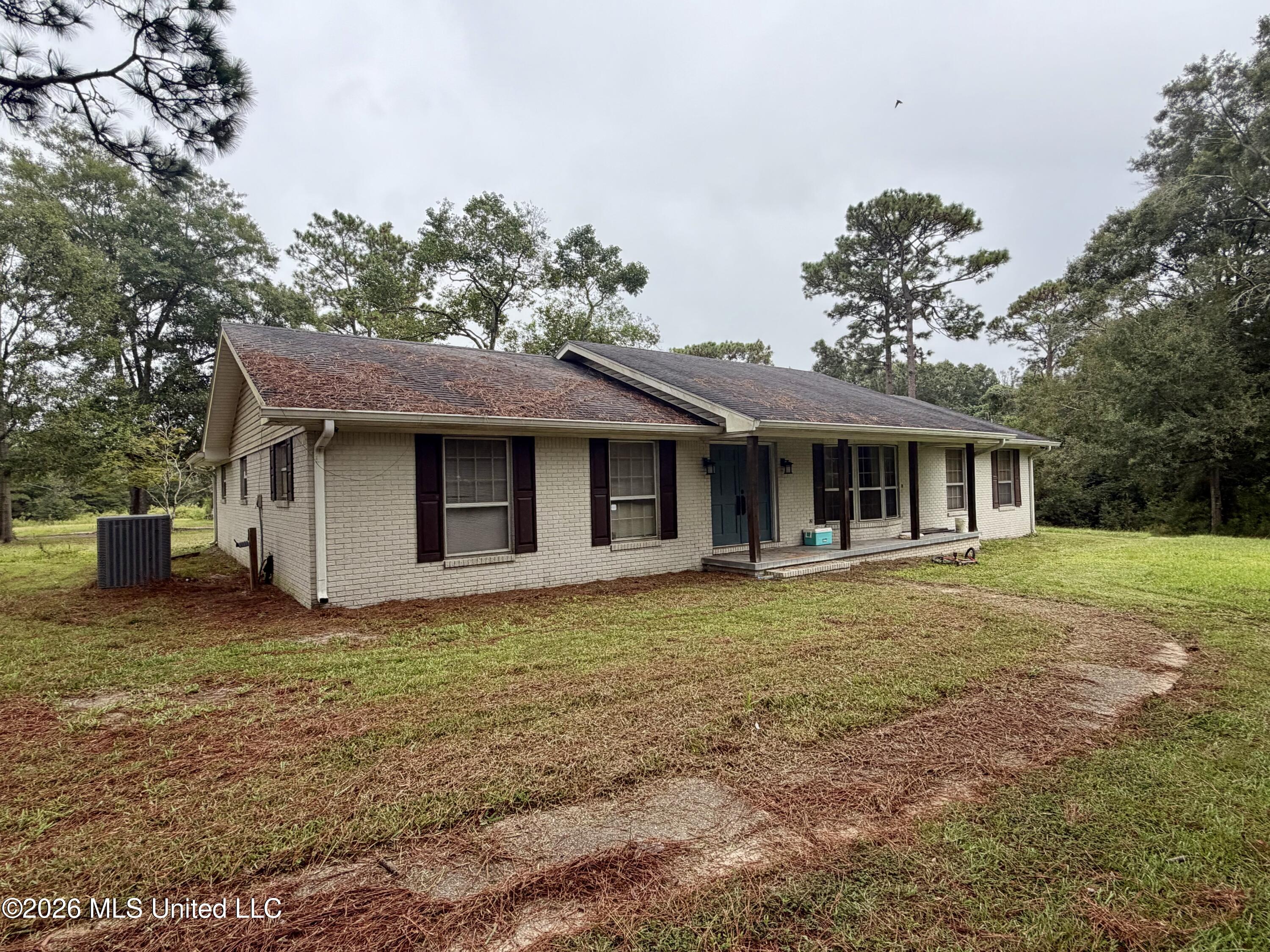 425 Spruce Street Property Photo 23