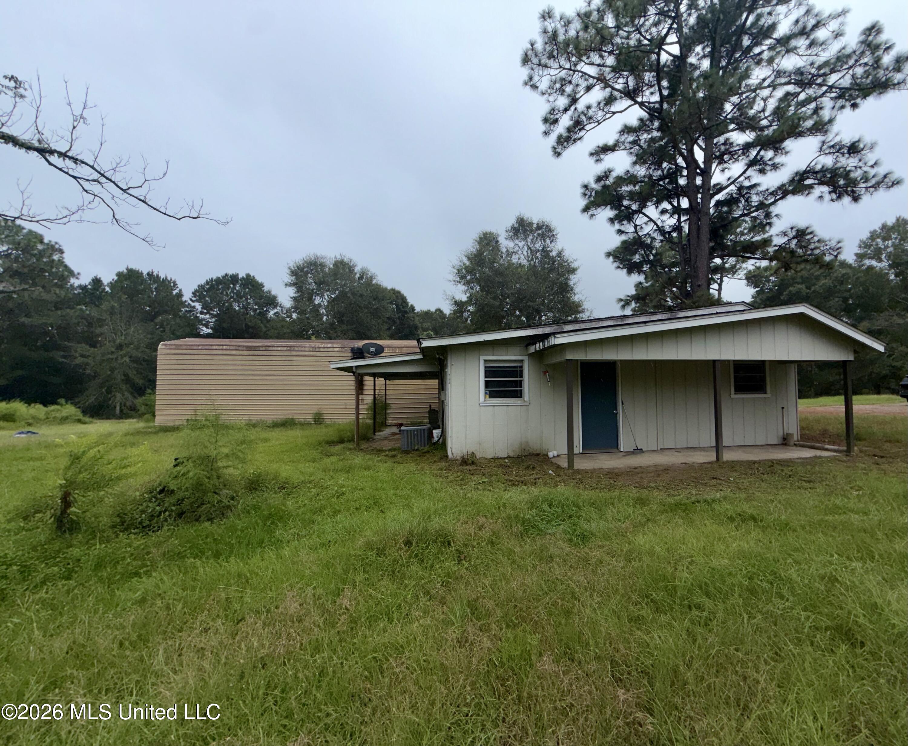 425 Spruce Street Property Photo 28