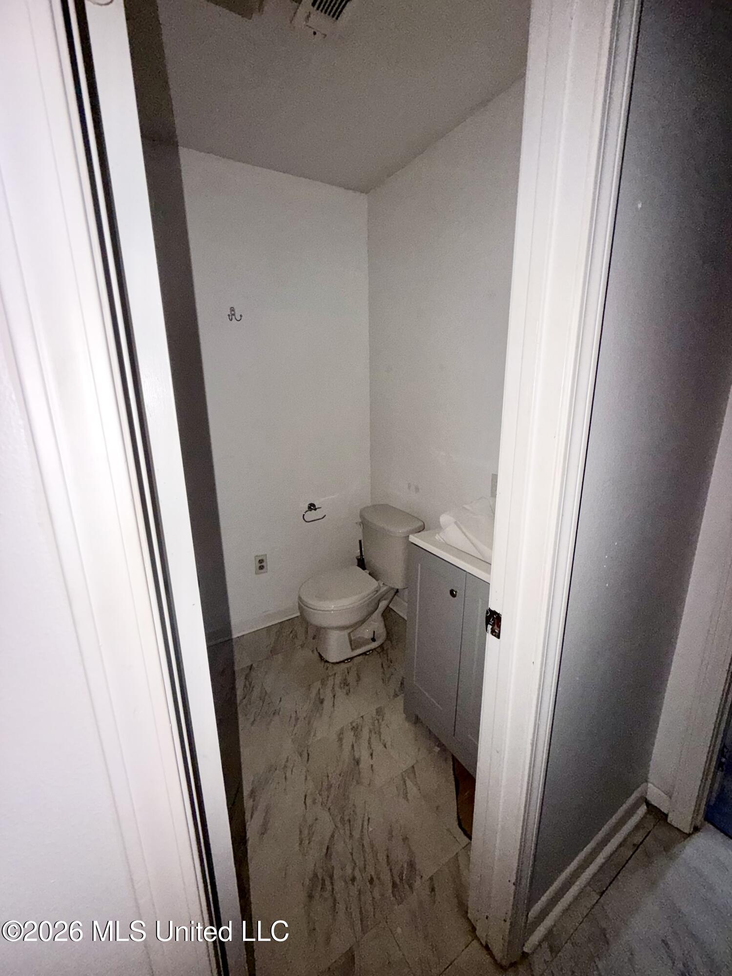 425 Spruce Street Property Photo 31
