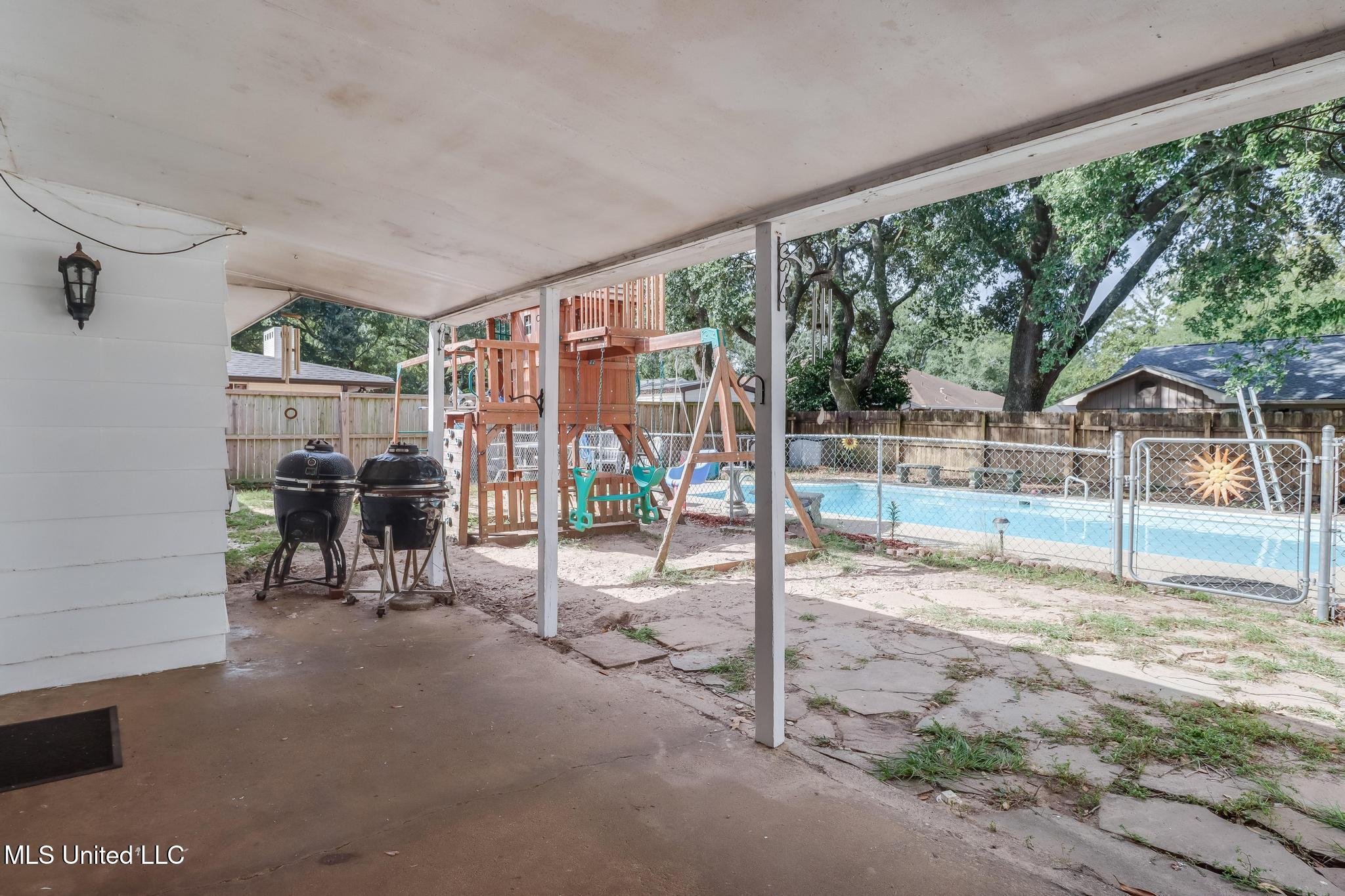 409 Linda Drive Property Photo 26