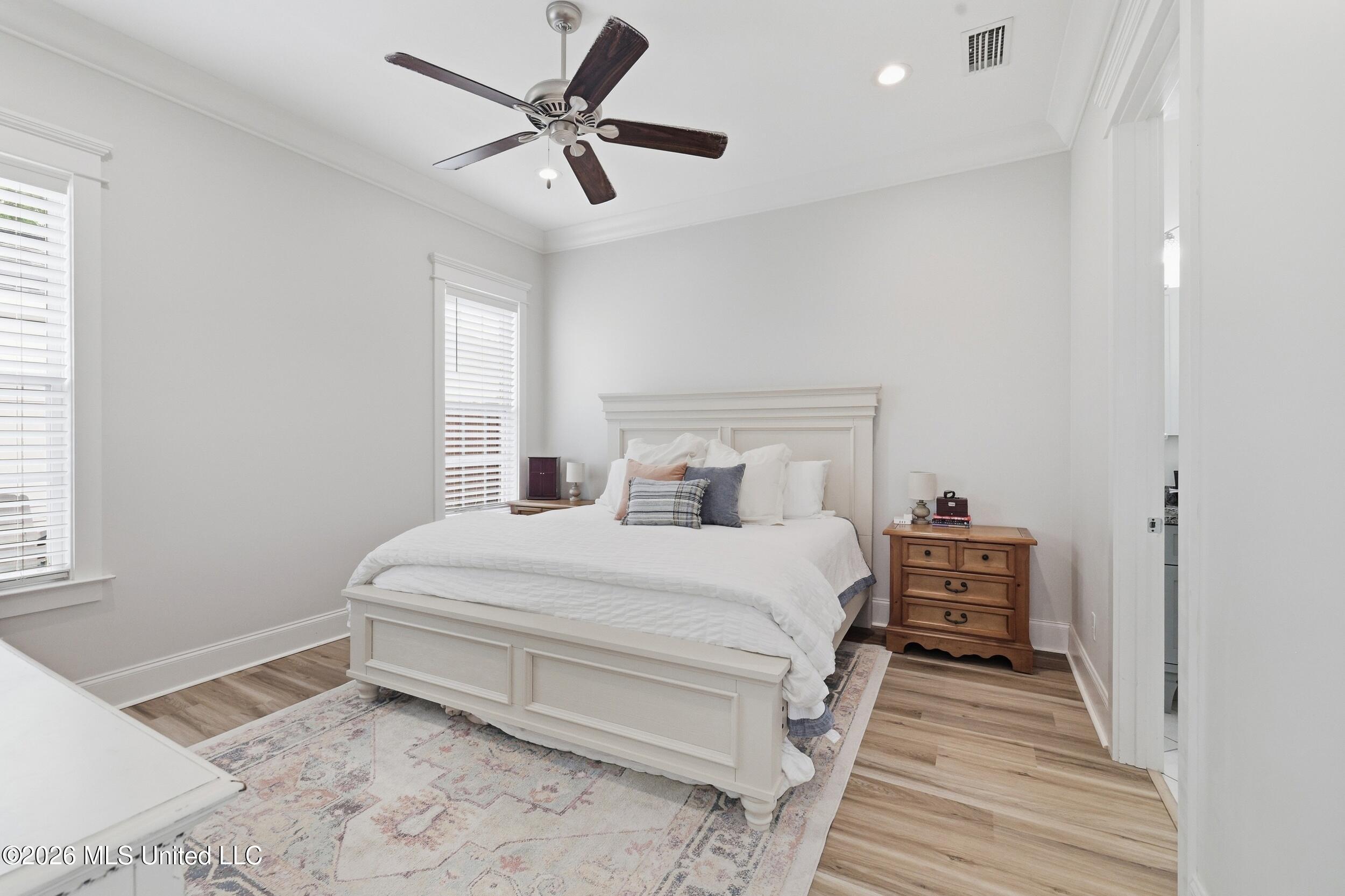 12674 Amory Avenue Property Photo 24