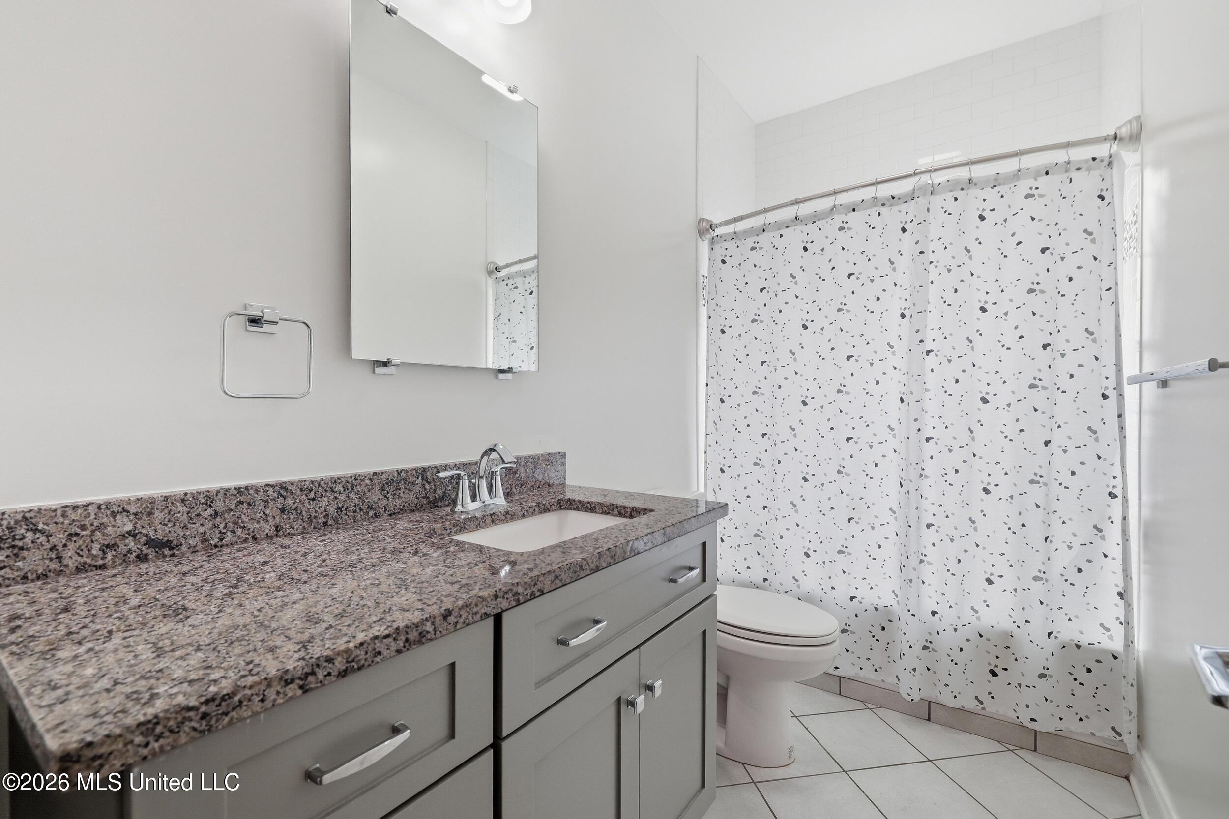 12674 Amory Avenue Property Photo 34
