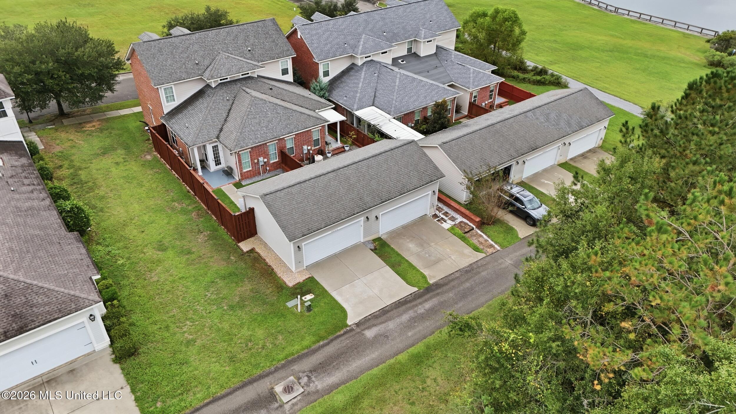 12674 Amory Avenue Property Photo 49