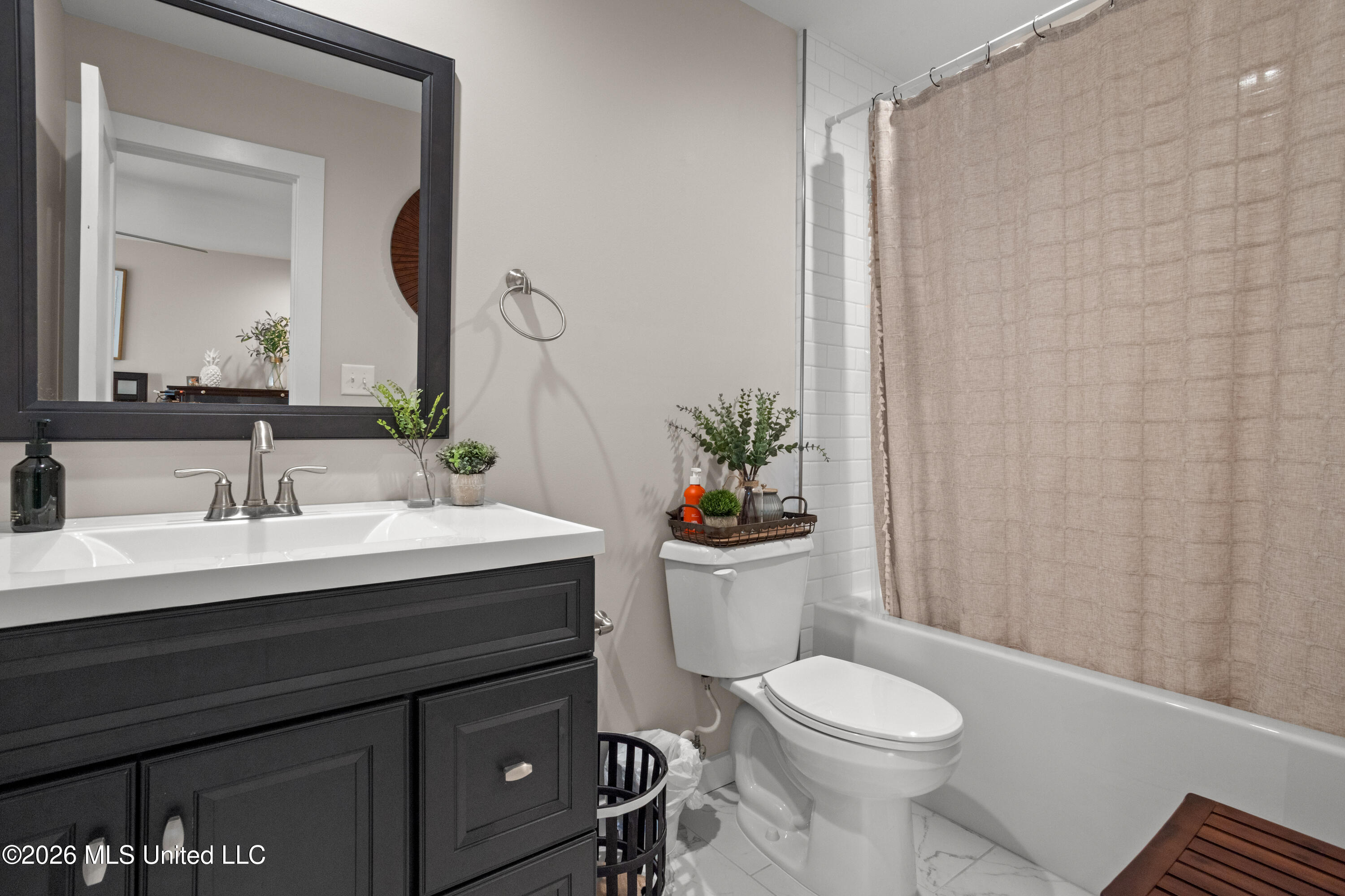 1305 Fort Street Property Photo 45