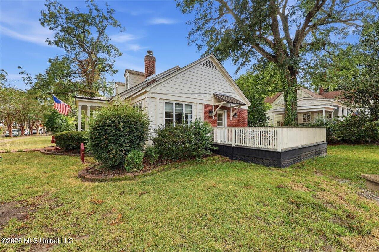 203 Jefferson Street Property Photo 35