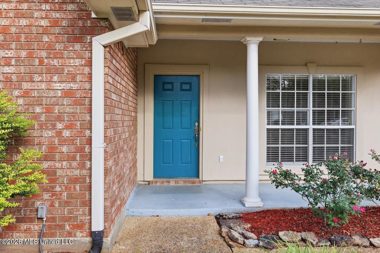 213 Twin Property Photo 4