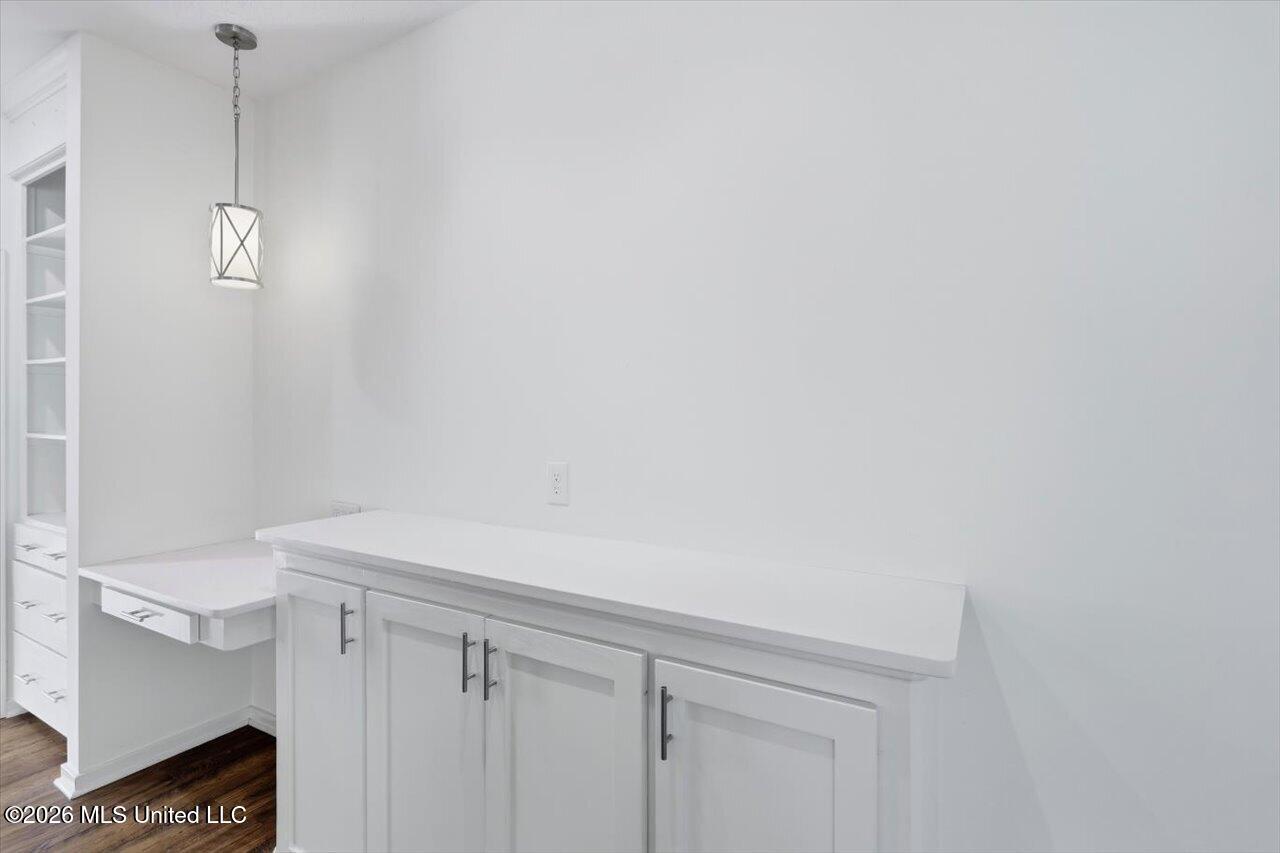 213 Twin Property Photo 13