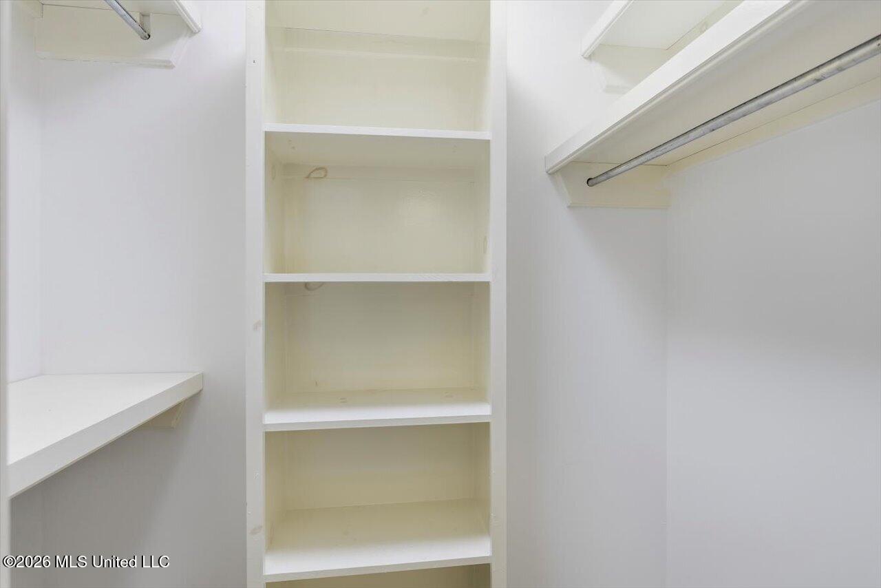 213 Twin Property Photo 23