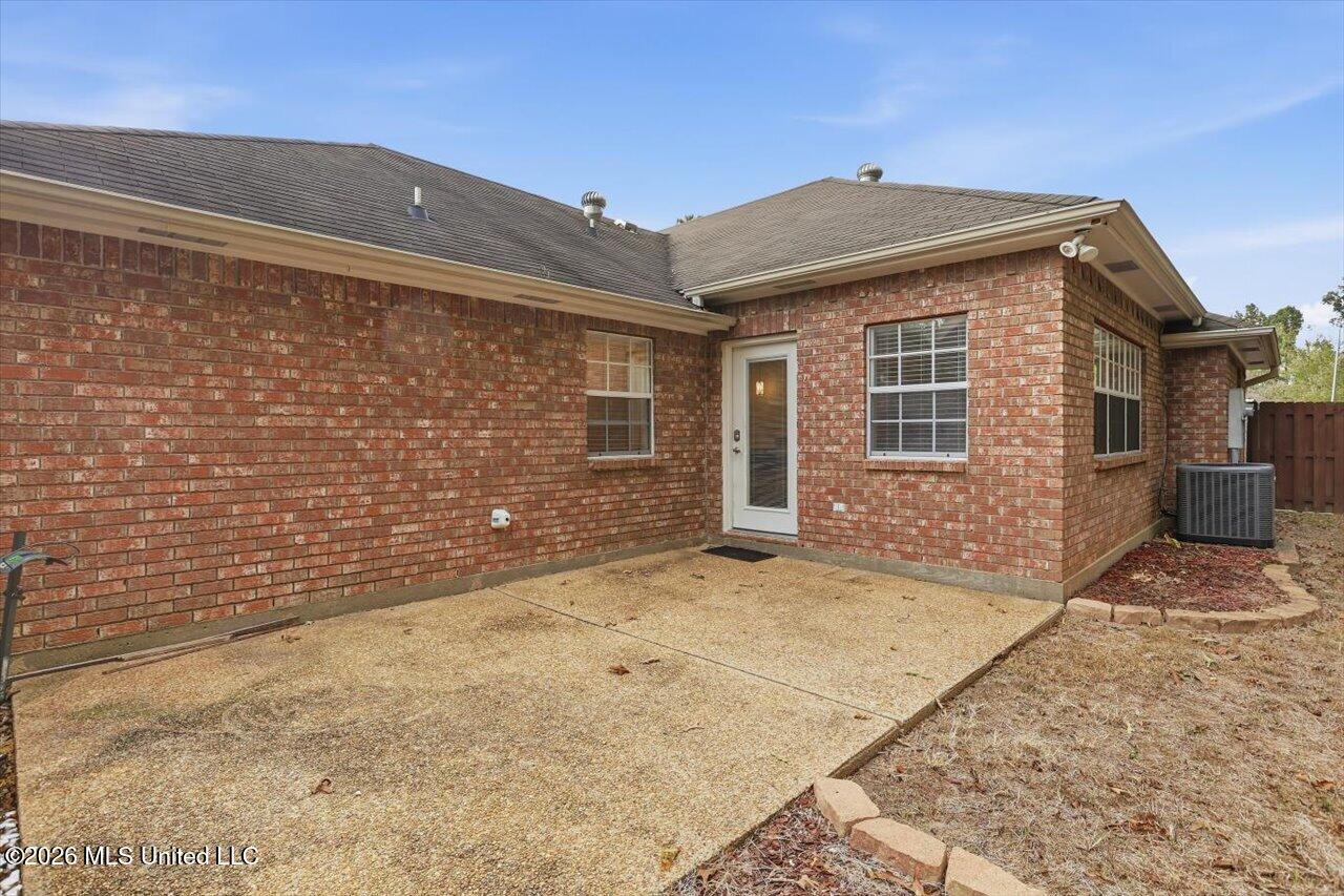 213 Twin Property Photo 25