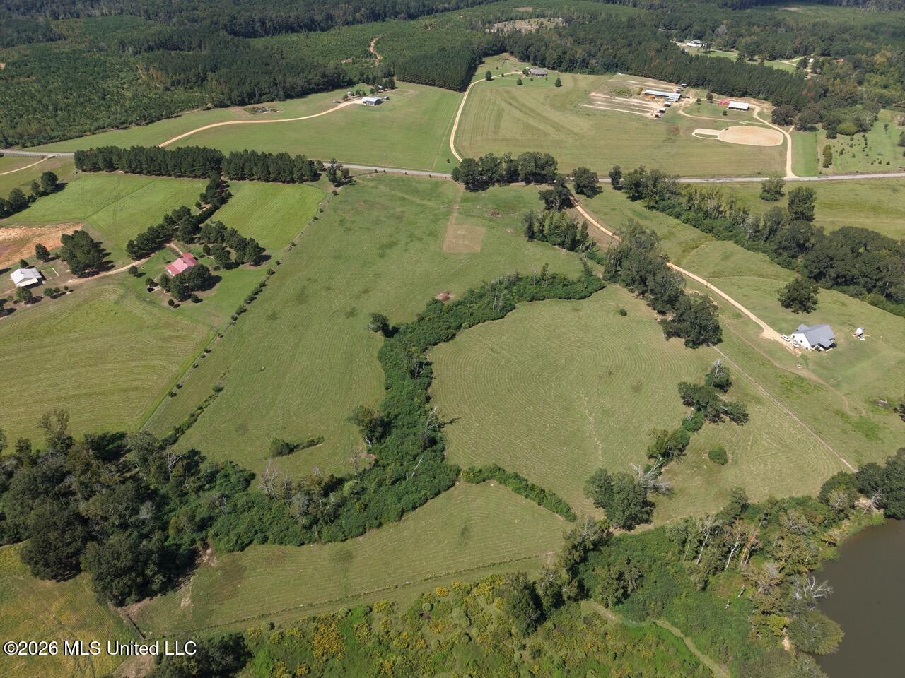 6793 Brown Road Property Photo 6