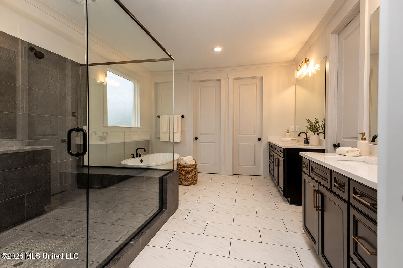 13764 River Grove Lane Property Photo 11