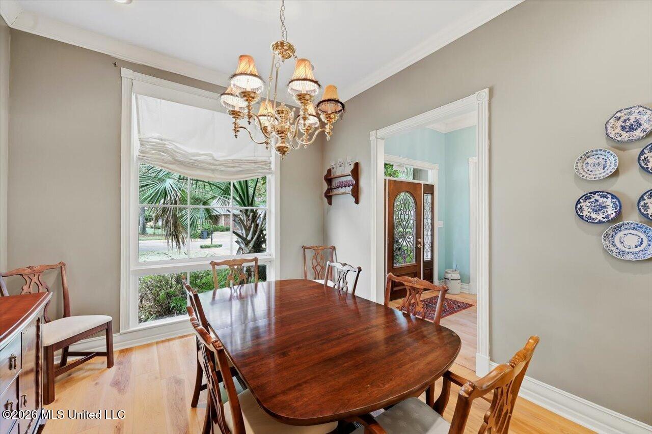 206 Hillside Street Property Photo 17