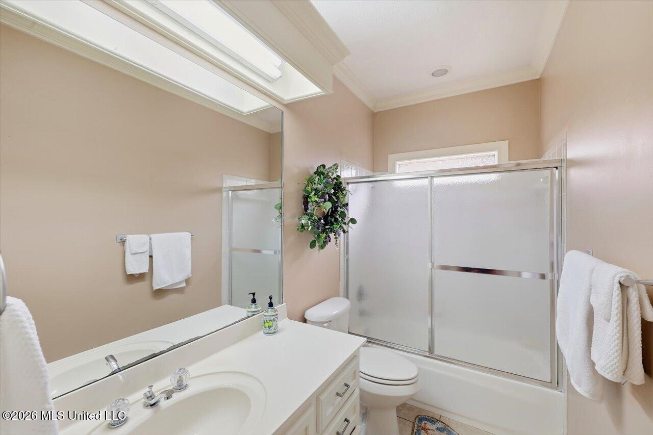 206 Hillside Street Property Photo 31