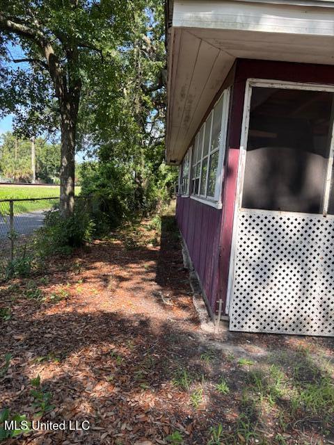 205 Hopkins Boulevard Property Photo 6