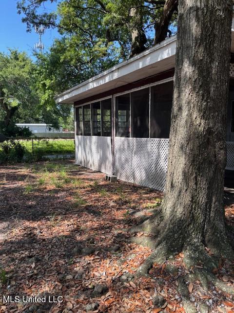 205 Hopkins Boulevard Property Photo 12