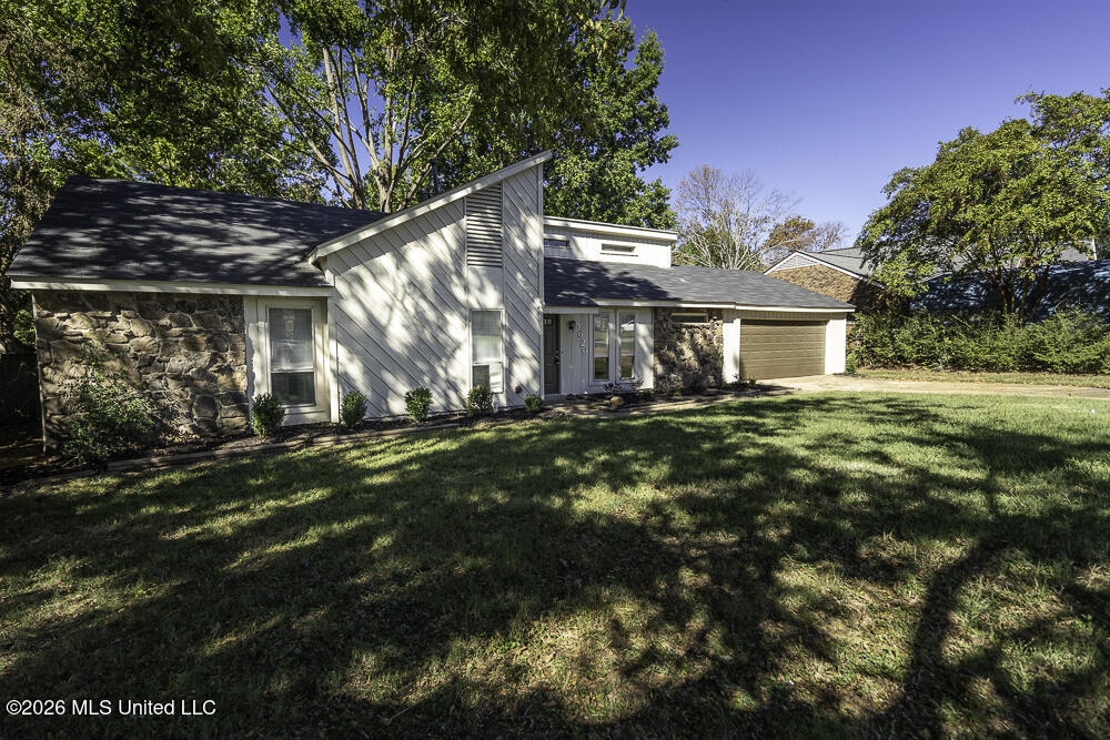 5629 Ridgetop Drive Property Photo 1
