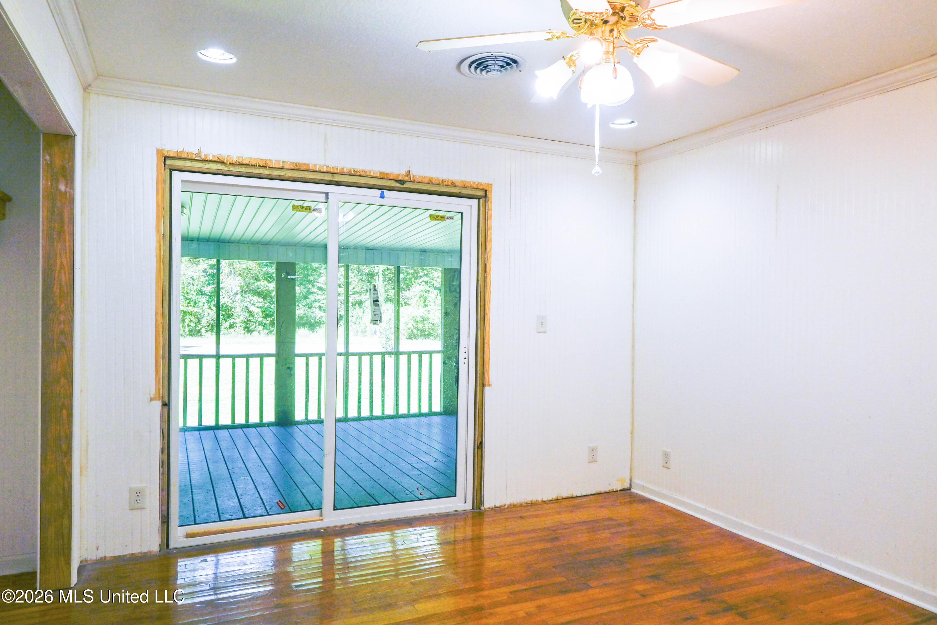 1300 Louisiana Avenue Property Photo 22