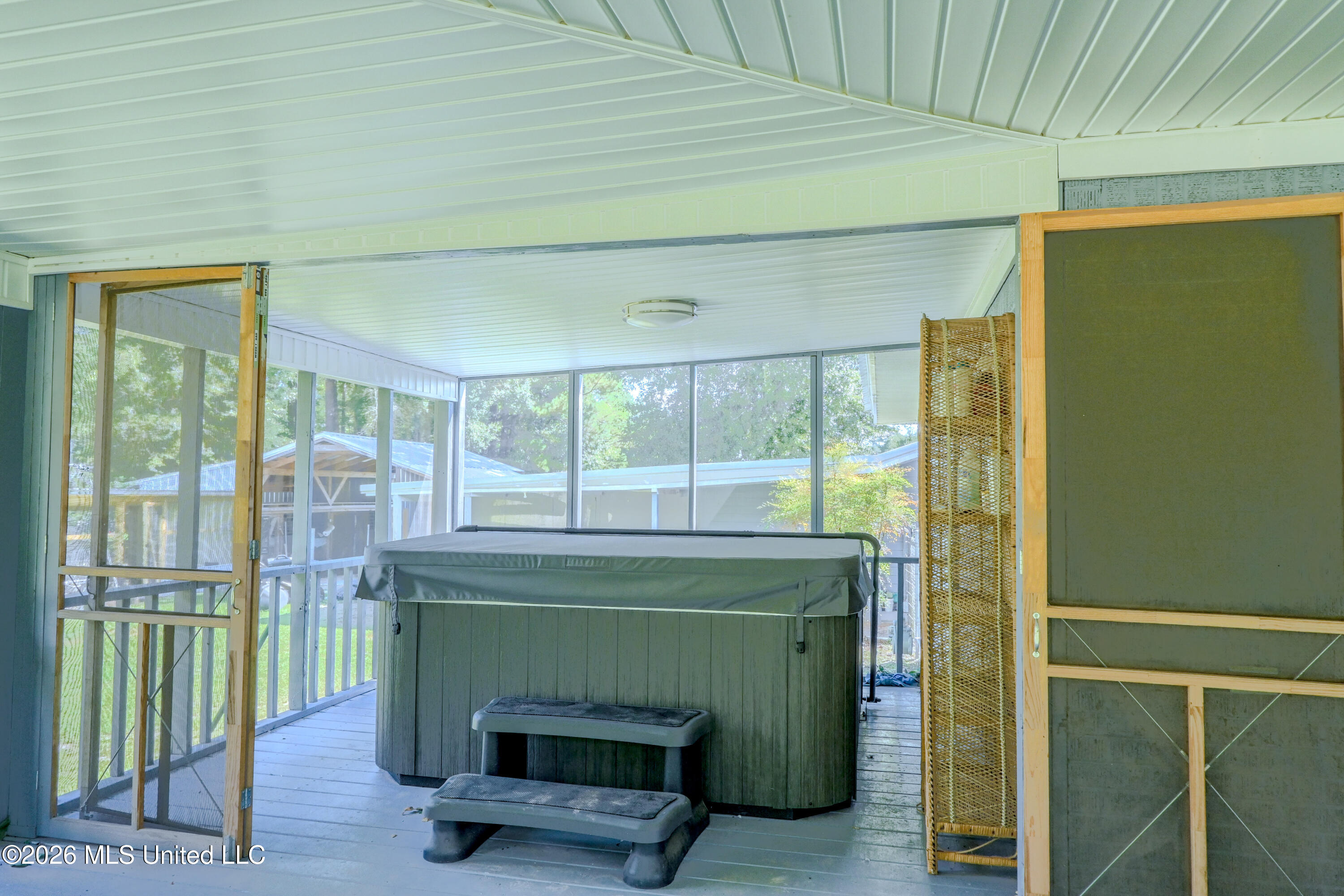 1300 Louisiana Avenue Property Photo 37