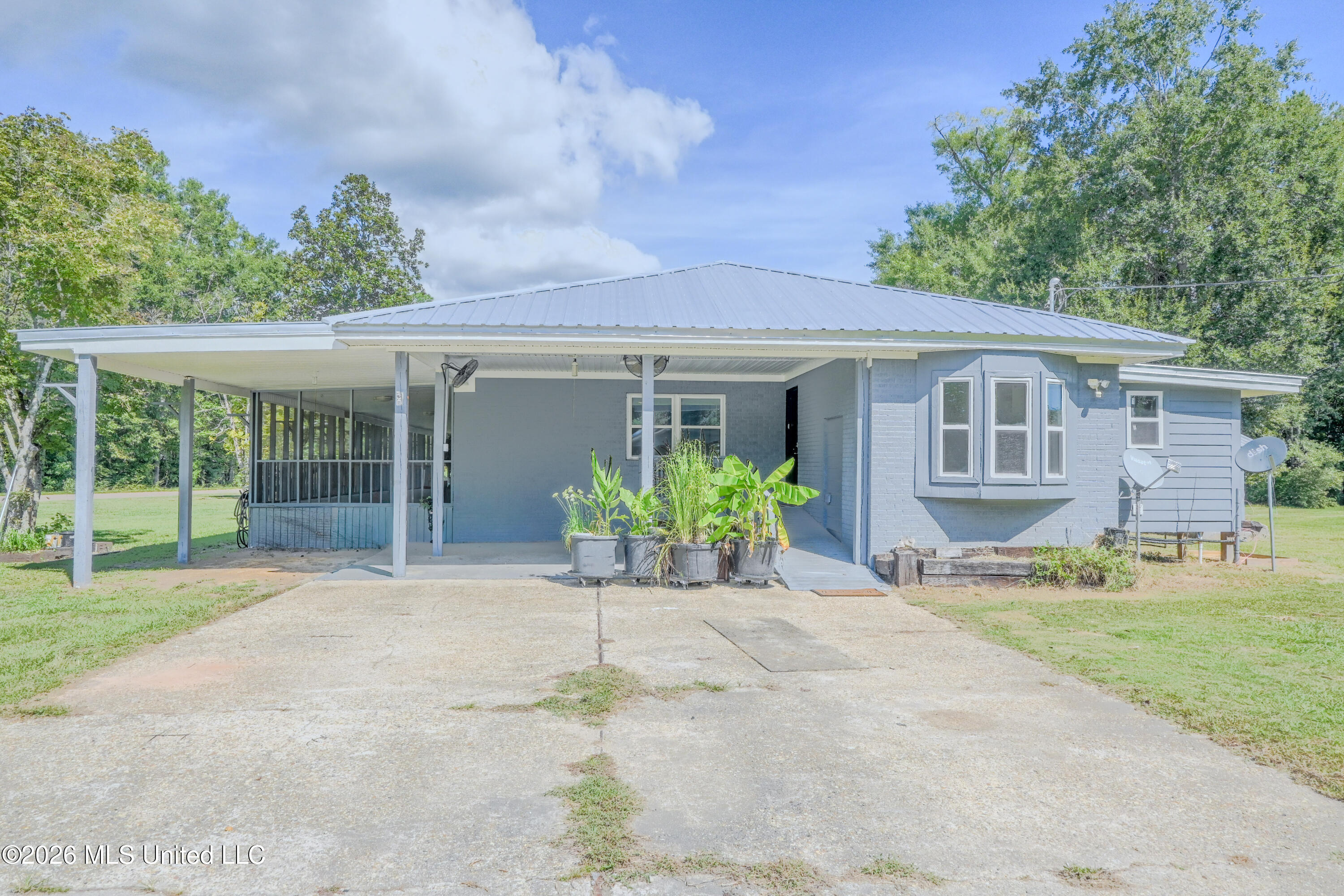 1300 Louisiana Avenue Property Photo 45