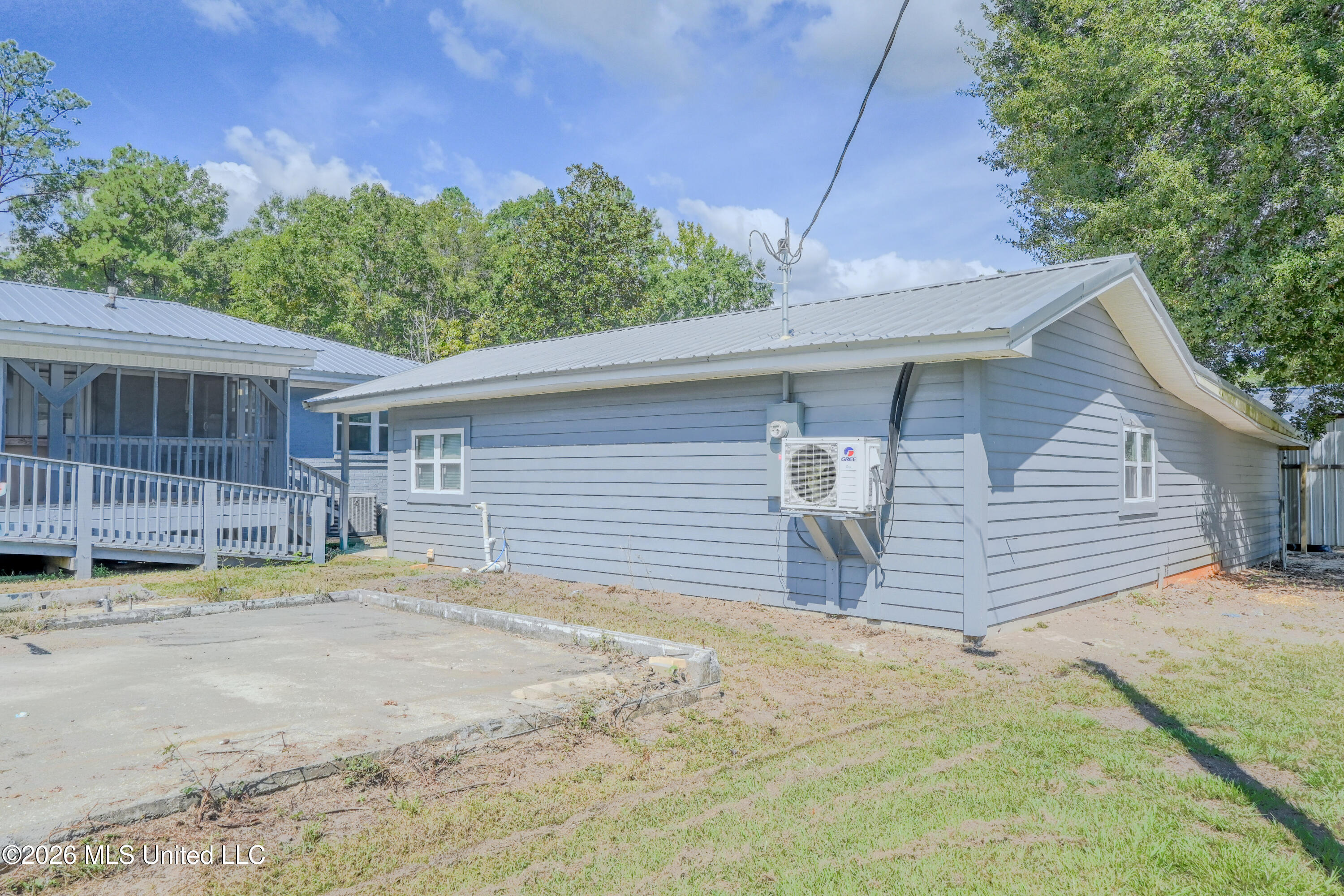 1300 Louisiana Avenue Property Photo 46