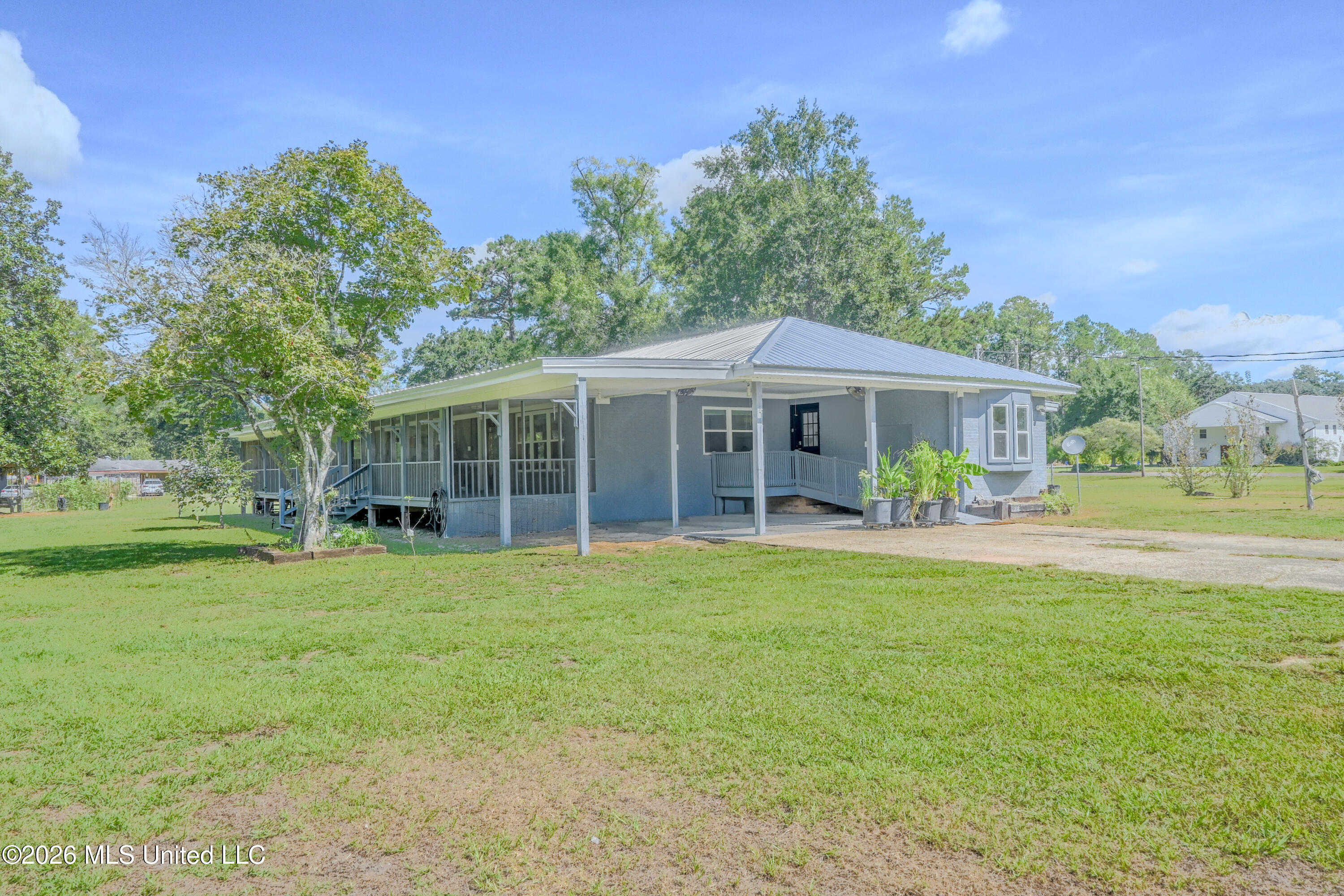 1300 Louisiana Avenue Property Photo 51