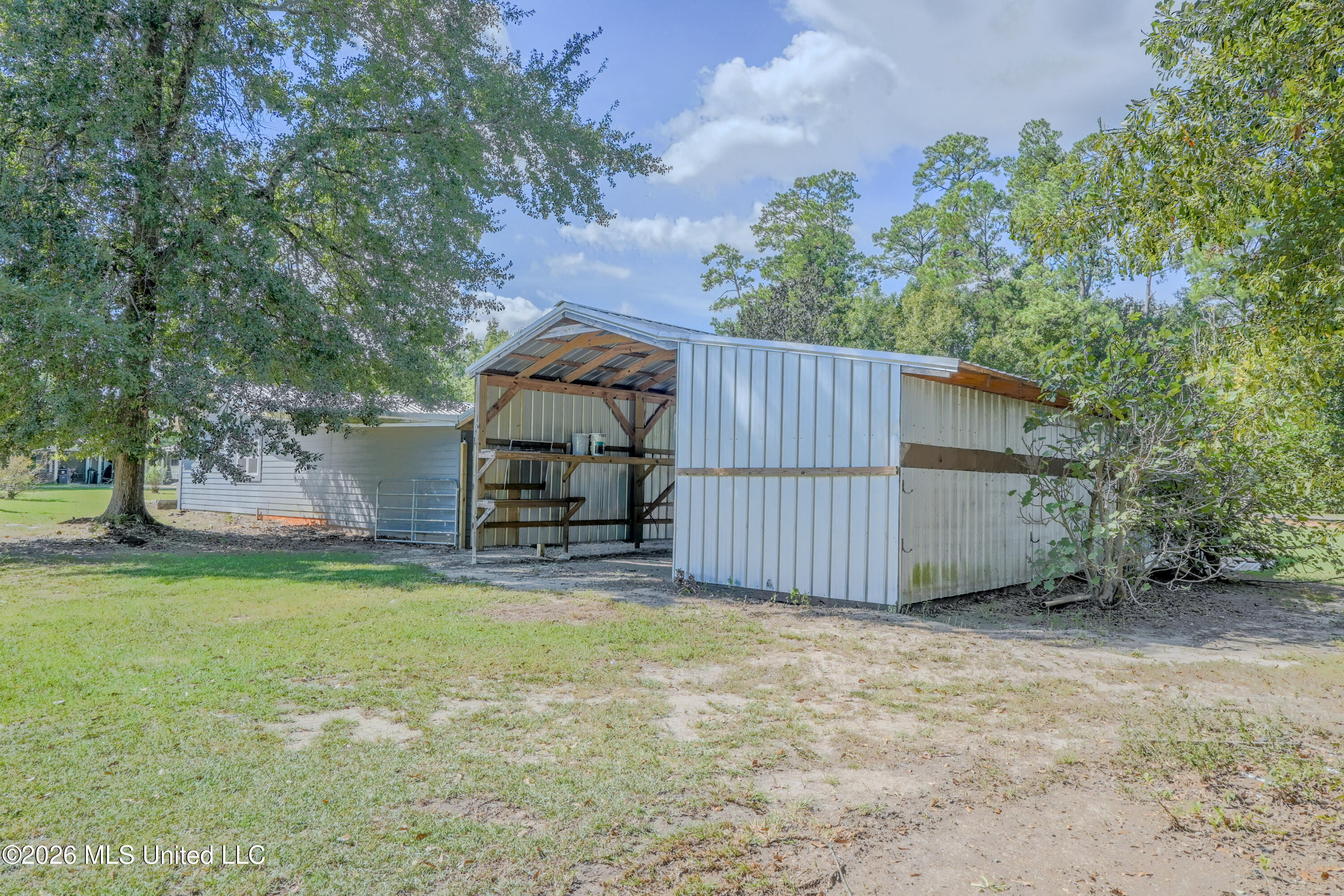 1300 Louisiana Avenue Property Photo 60