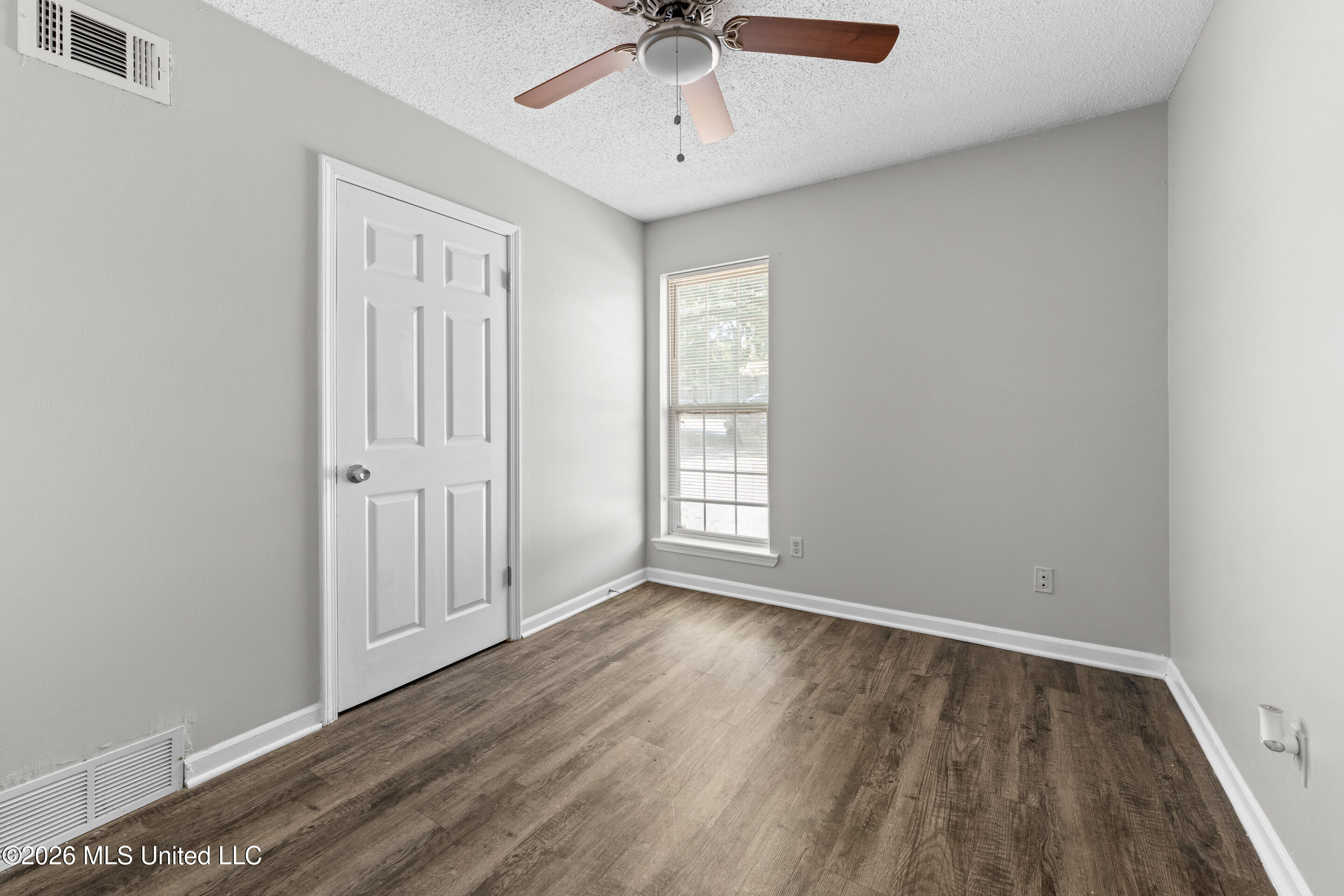 6550 Tulane Road Property Photo 13