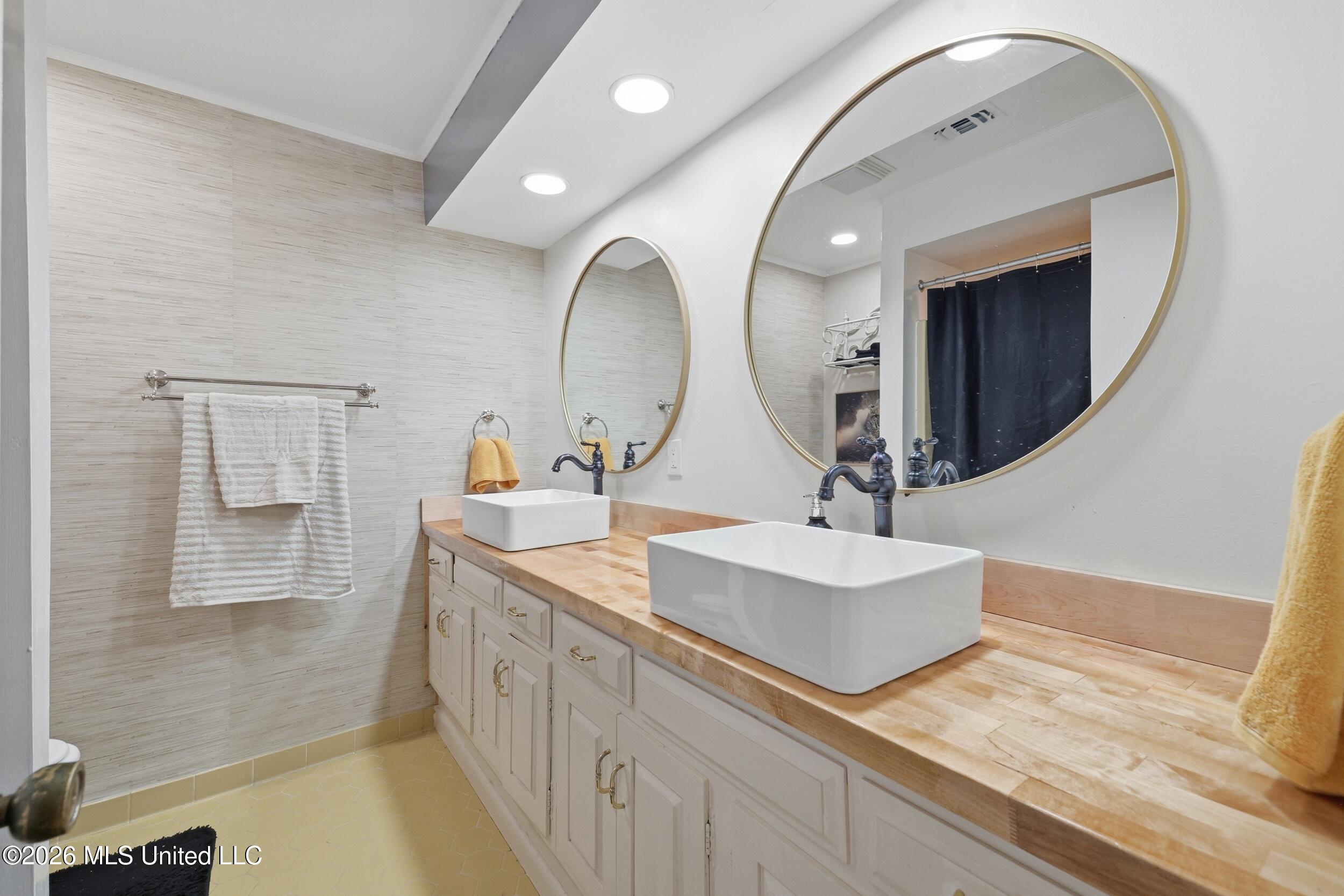 5420 E Diamondhead Drive Property Photo 35