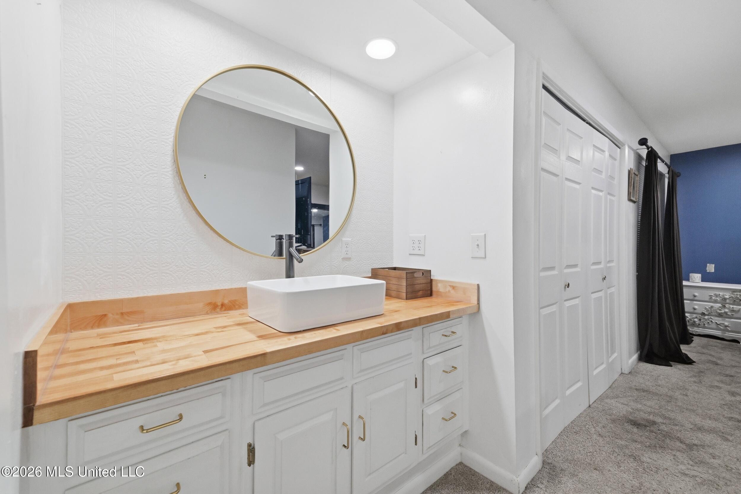 5420 E Diamondhead Drive Property Photo 39