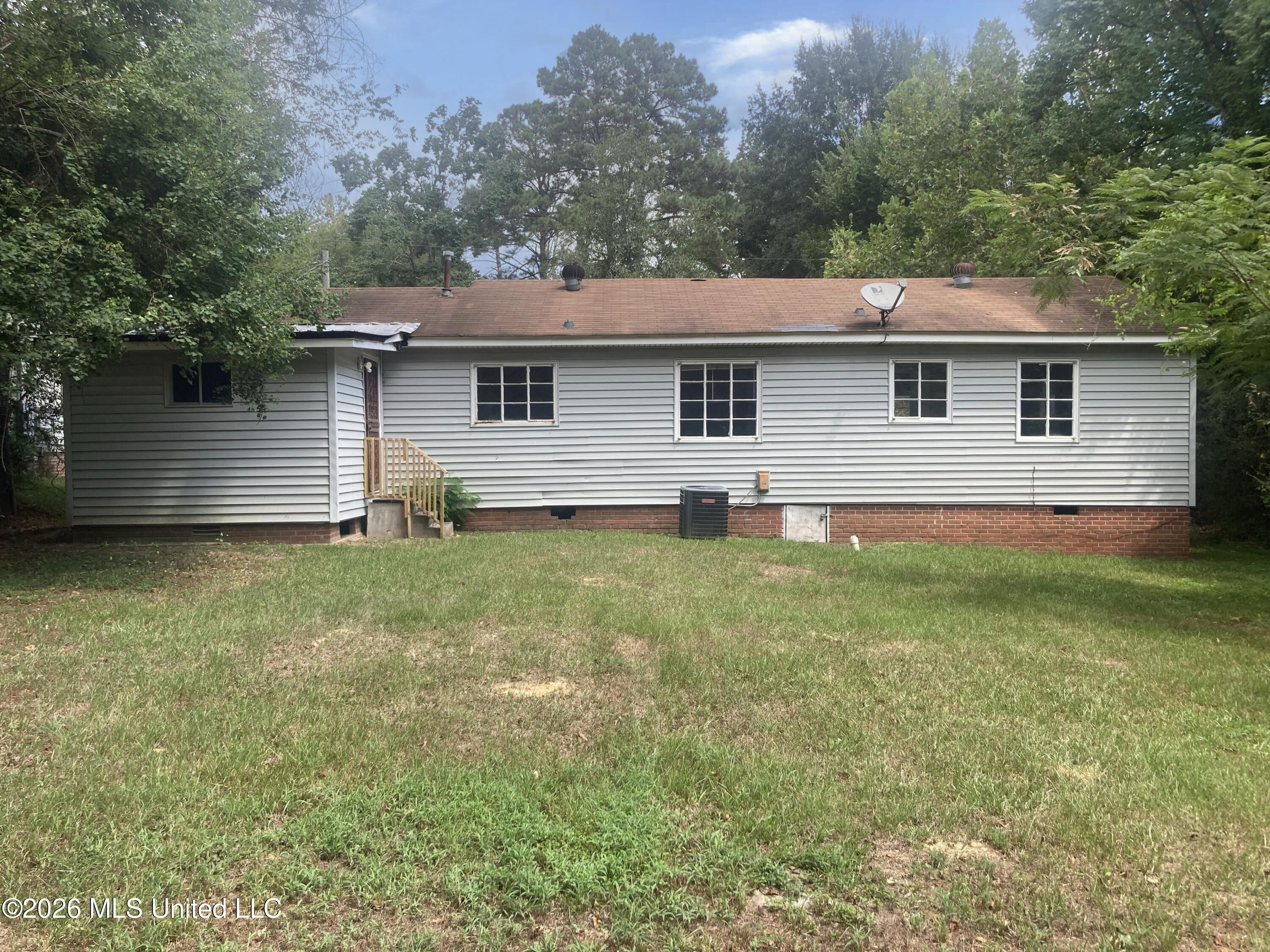 1007 Winn Street Property Photo 3