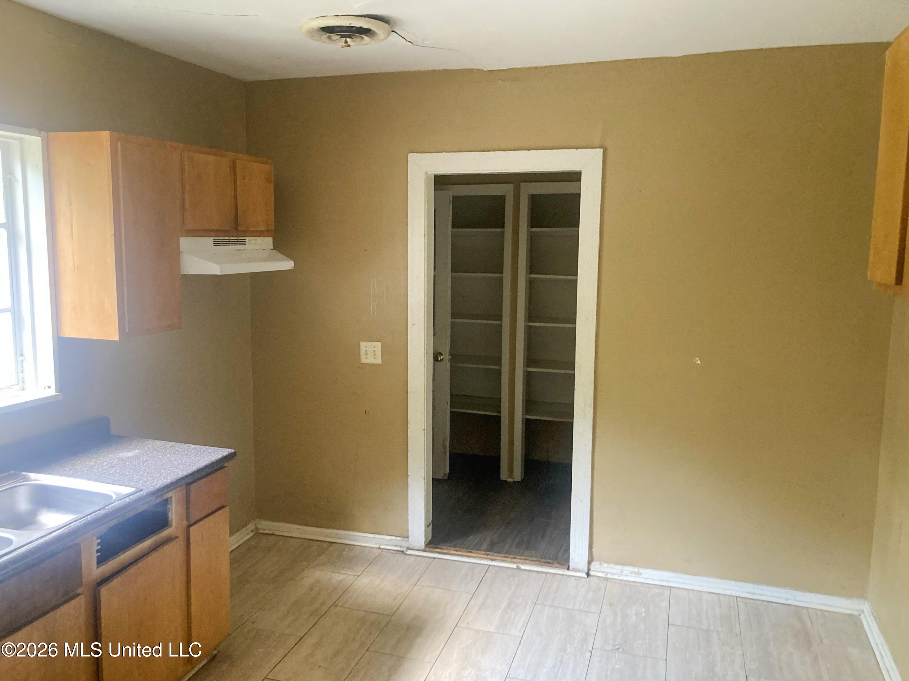 1007 Winn Street Property Photo 7