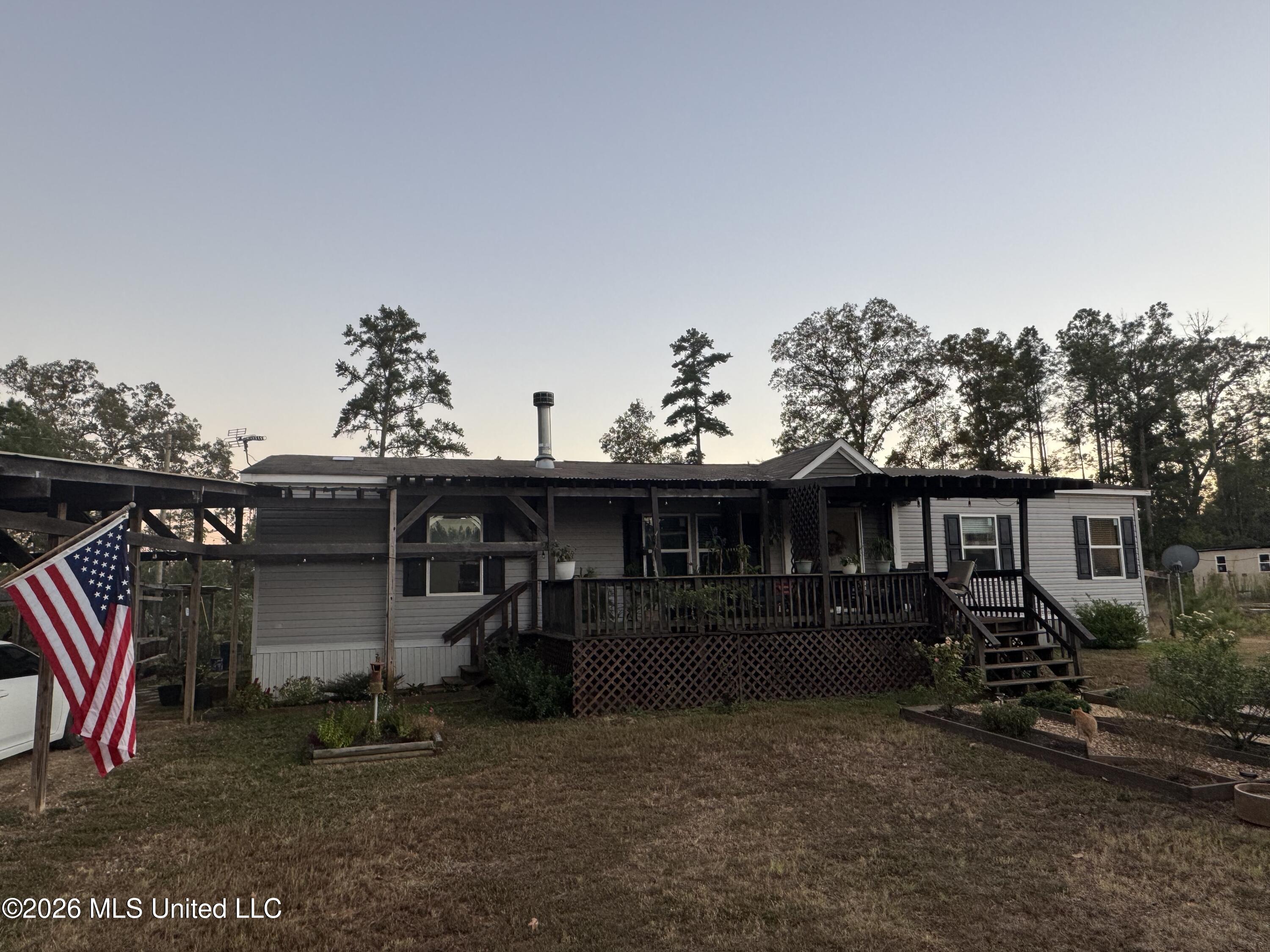 1015 Saint Anne Road Property Photo 1