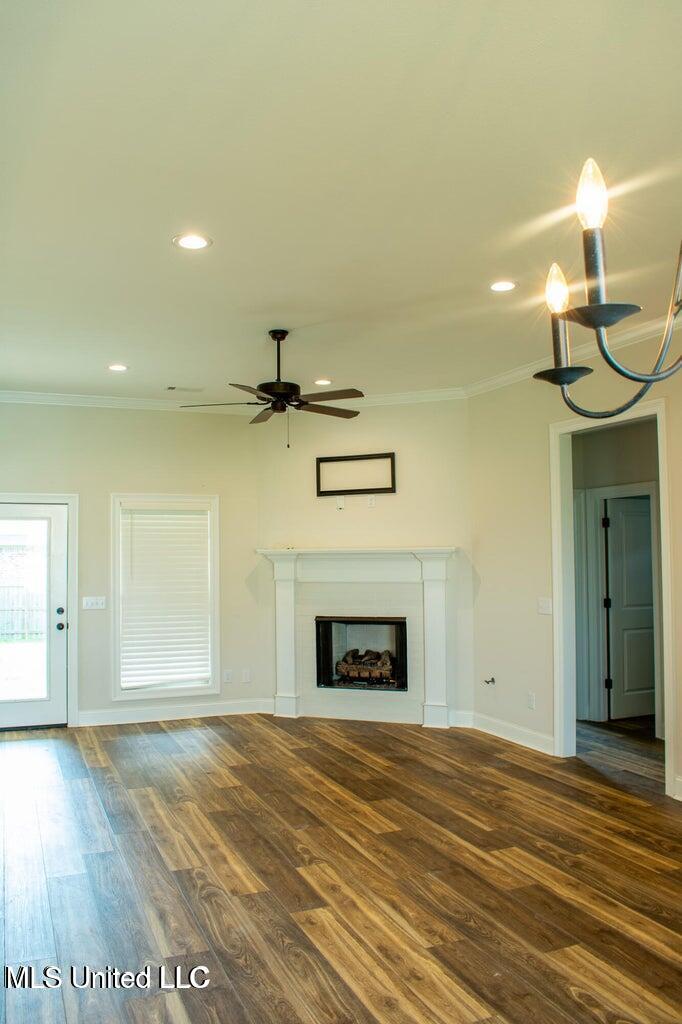 231 Buttonwood Lane Property Photo 8