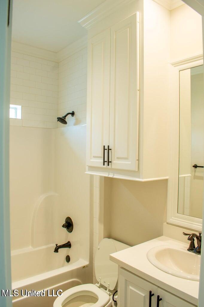 231 Buttonwood Lane Property Photo 17