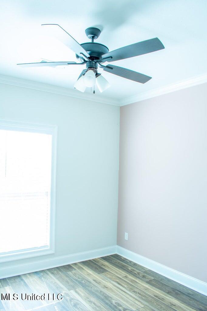 231 Buttonwood Lane Property Photo 18