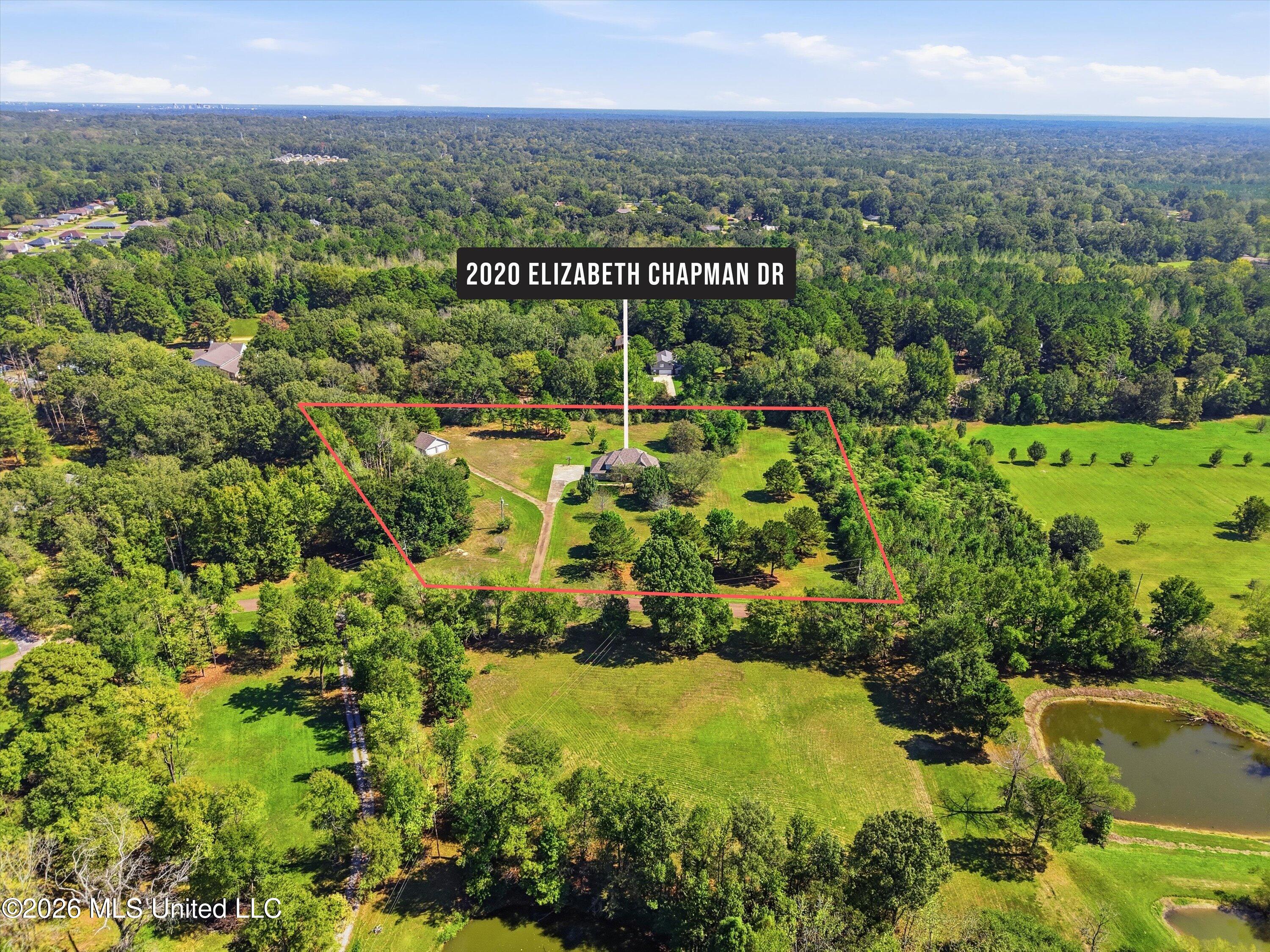 2020 Elizabeth Chapman Drive Property Photo 3