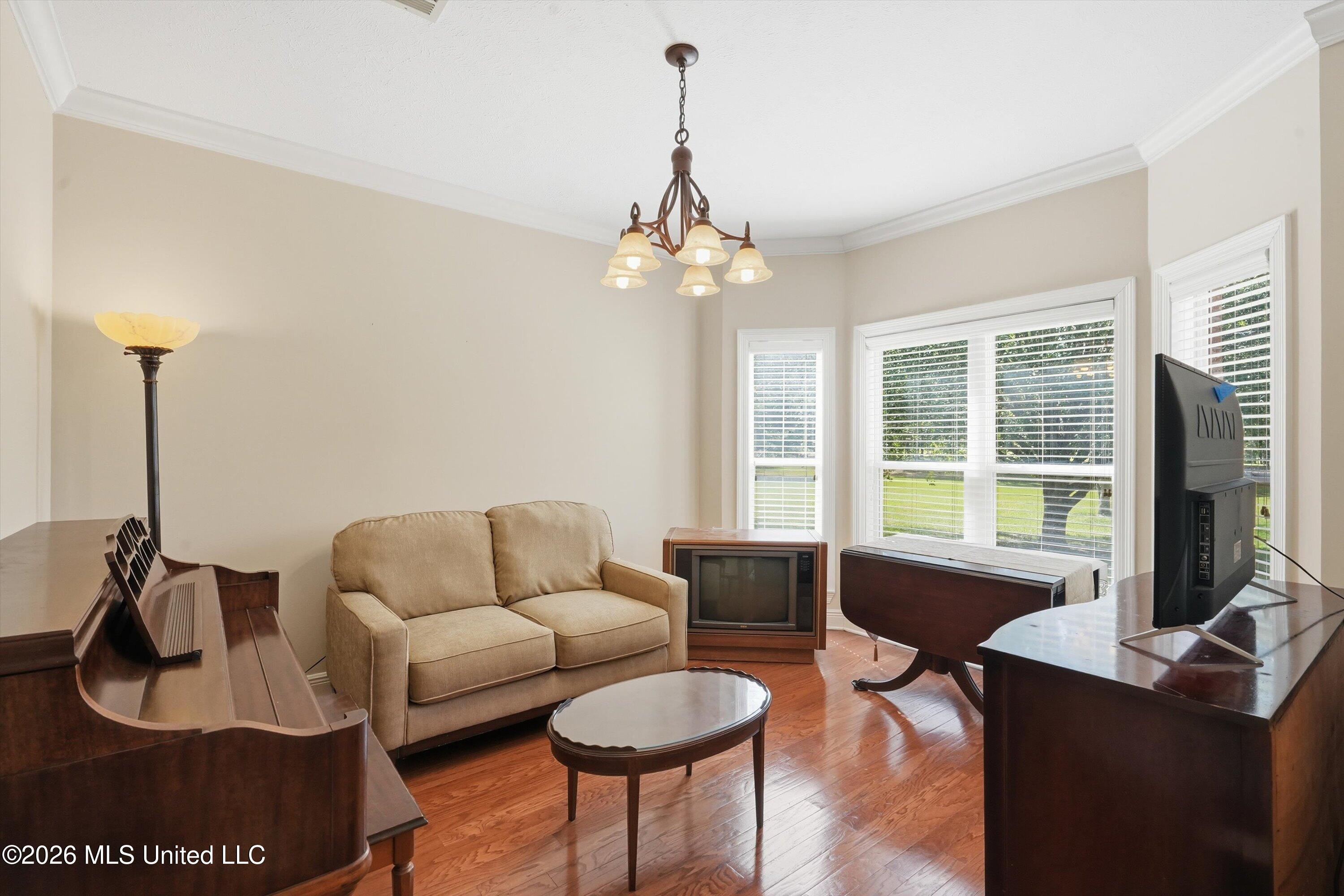 2020 Elizabeth Chapman Drive Property Photo 10