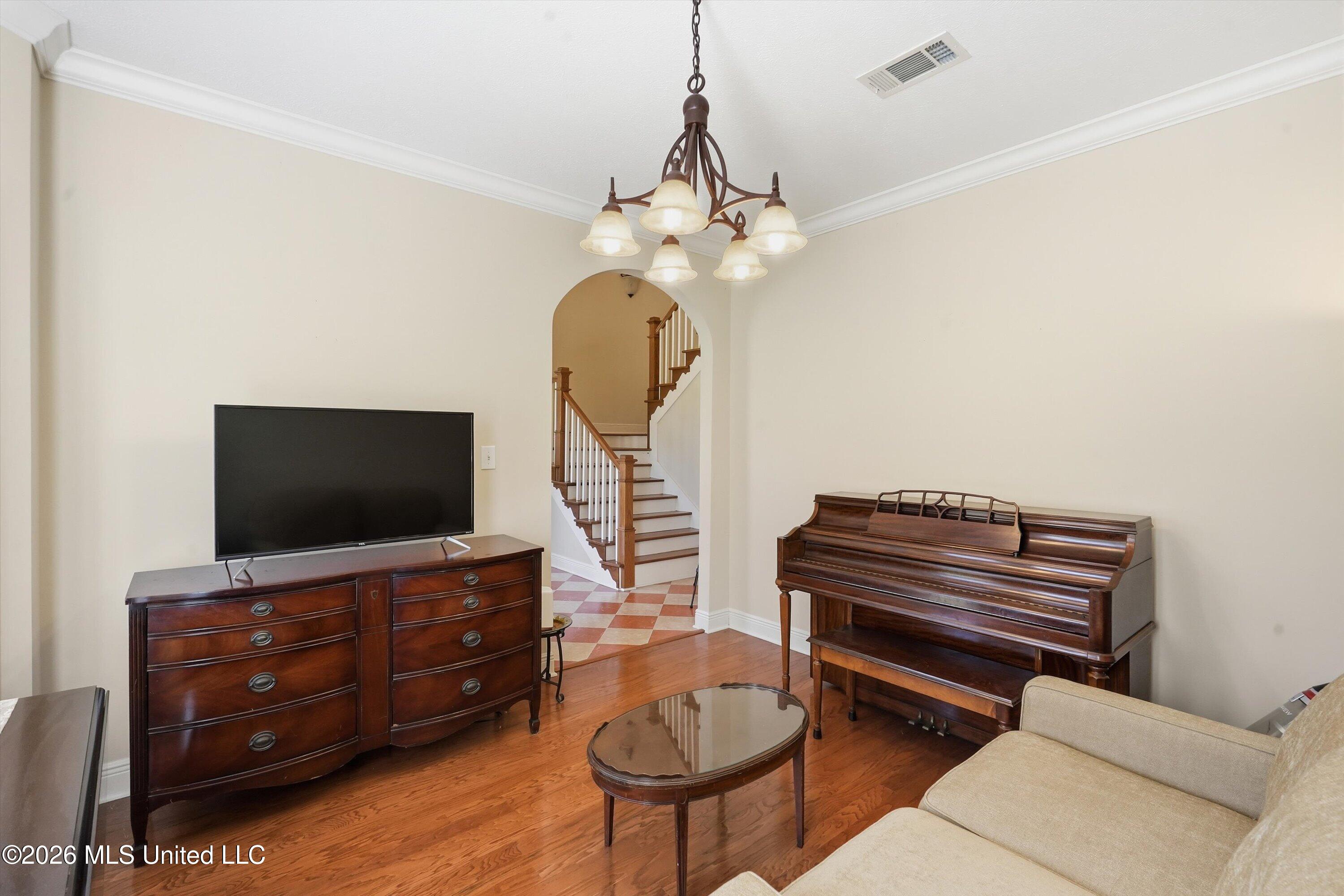 2020 Elizabeth Chapman Drive Property Photo 11